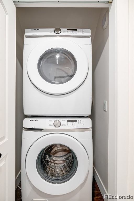 38325 Rollinghills LANE