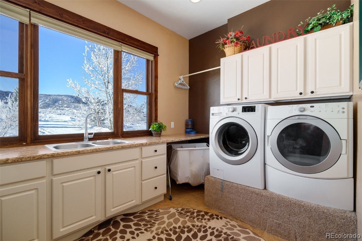 38325 Rollinghills LANE