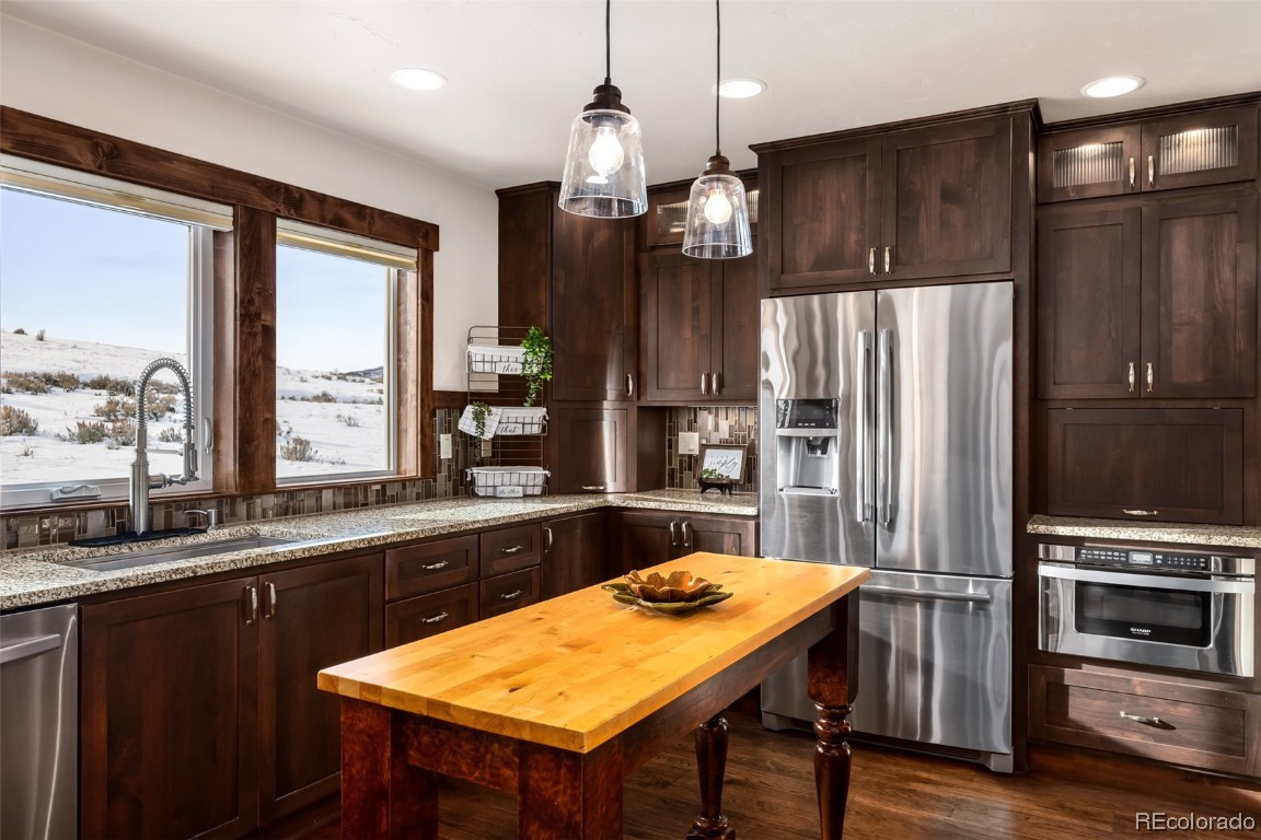 23665 Willow Island TRAIL