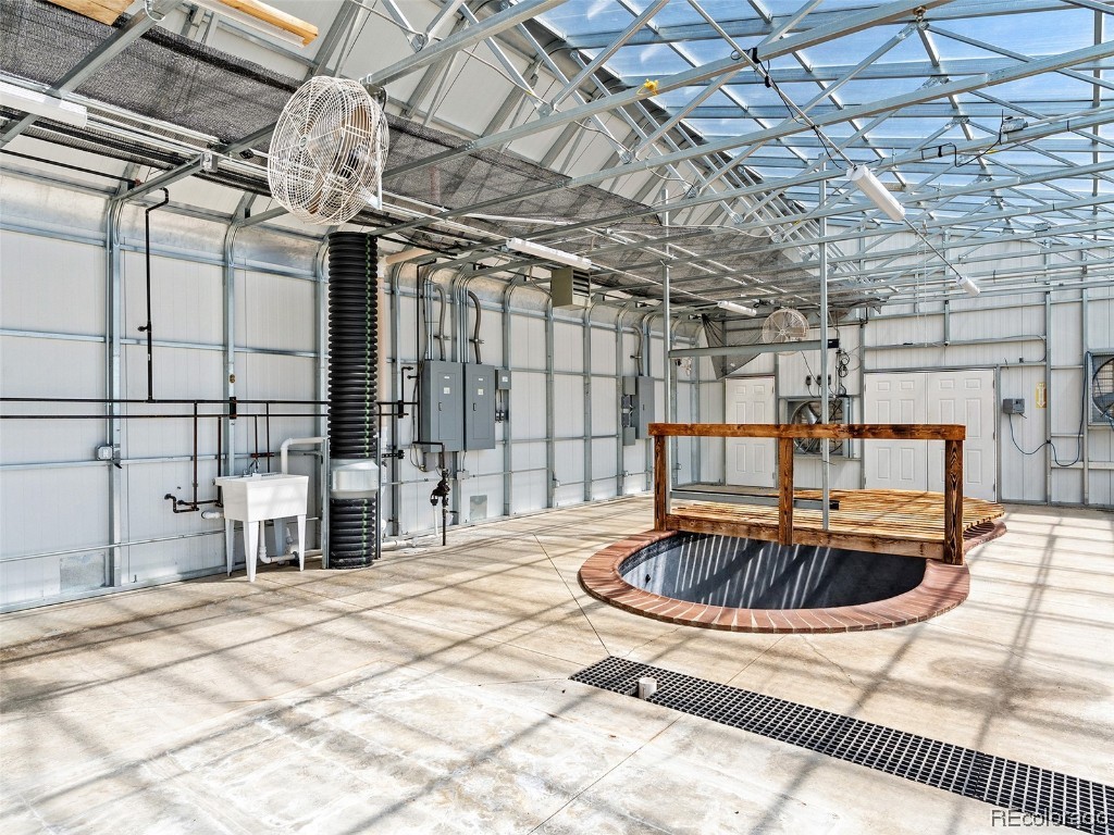 481 Enterprise STREET