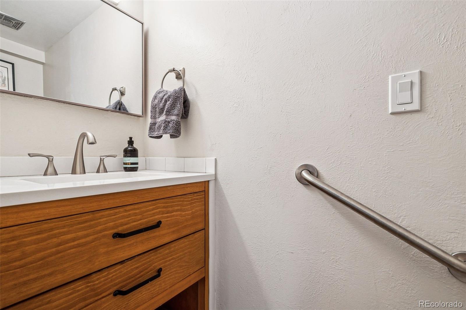 2557 S Dover Street Unit: 30