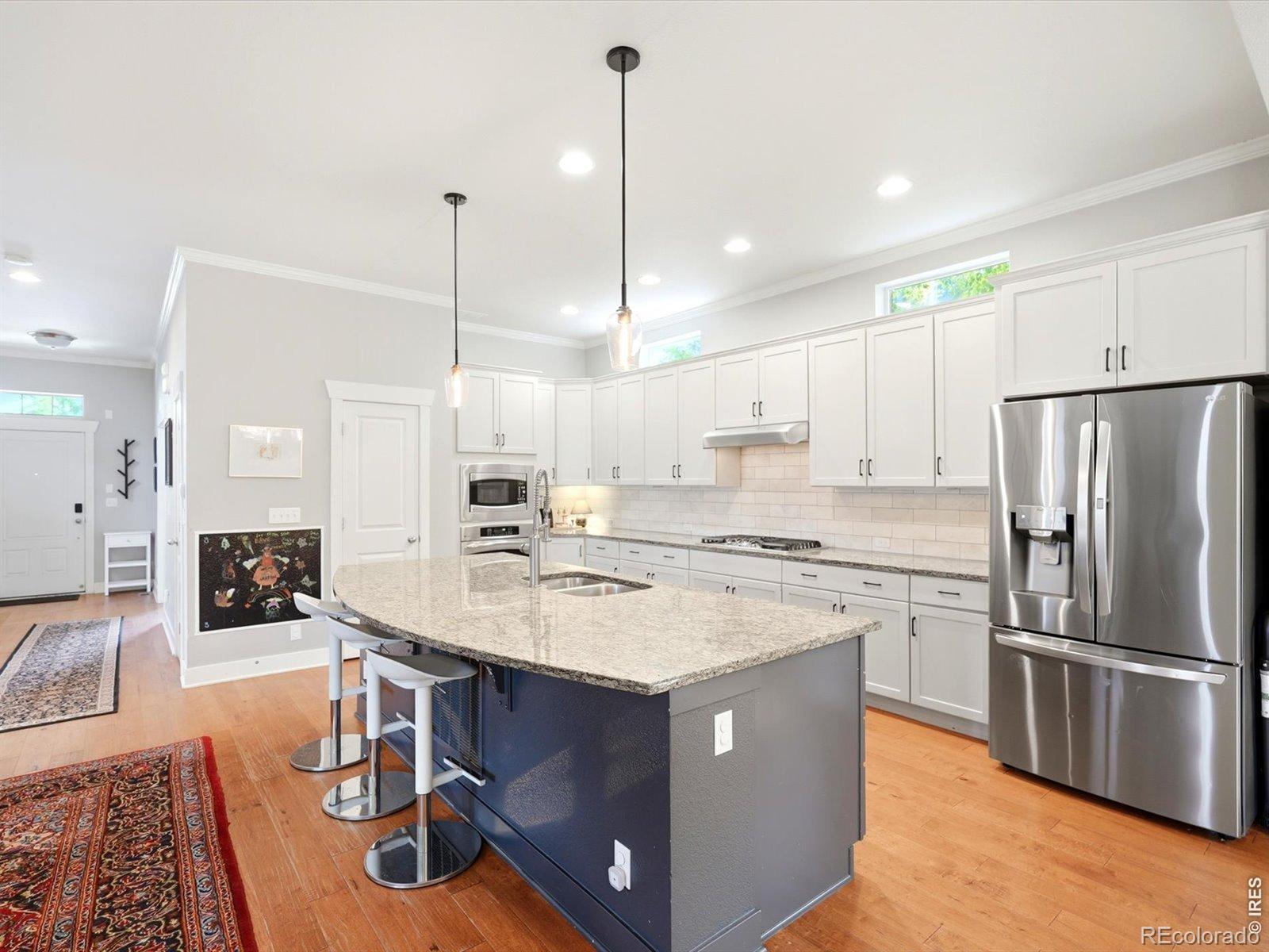 829 Uinta Way