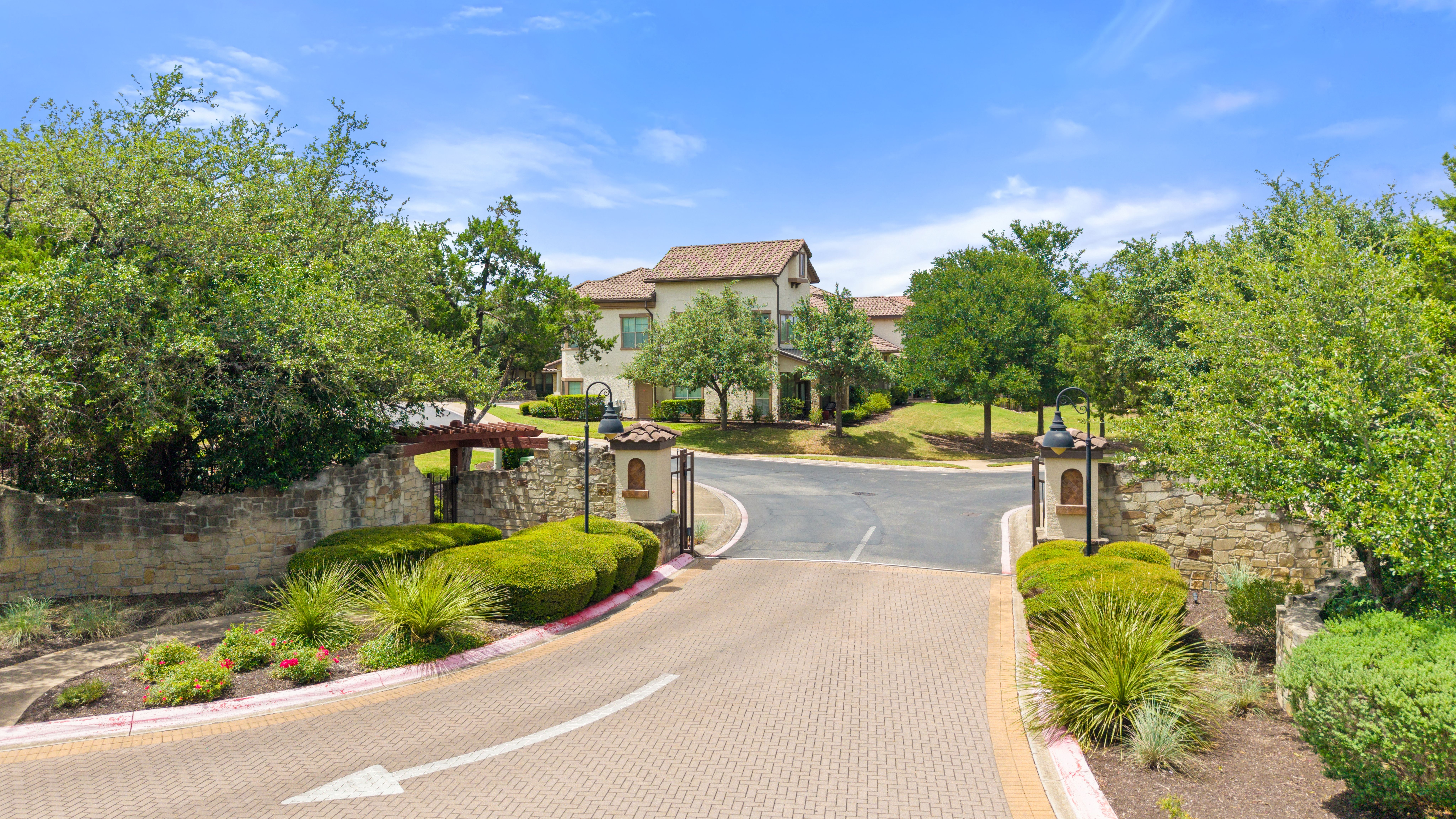 7800 Southwest Parkway #1112