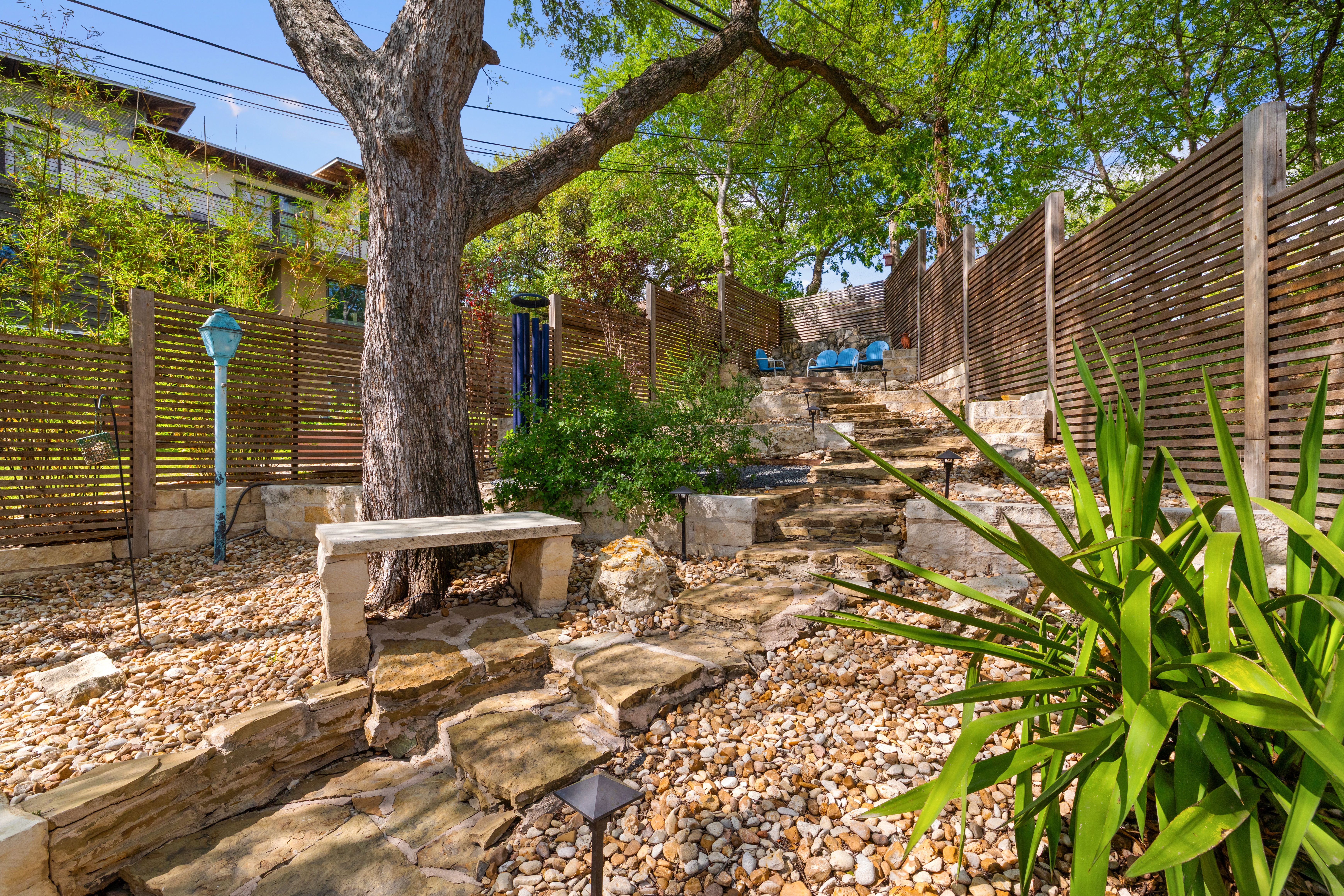 1006 Avondale Road 