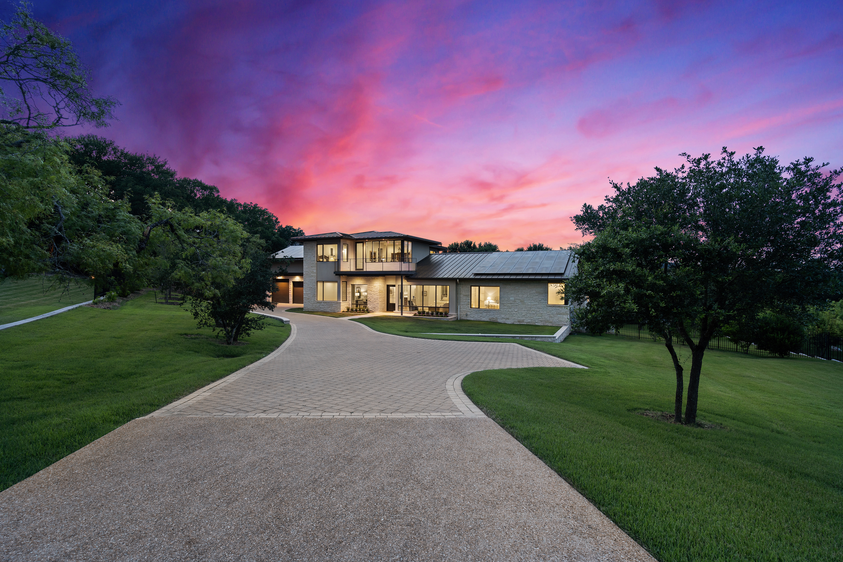 302 Bent Tree Court 