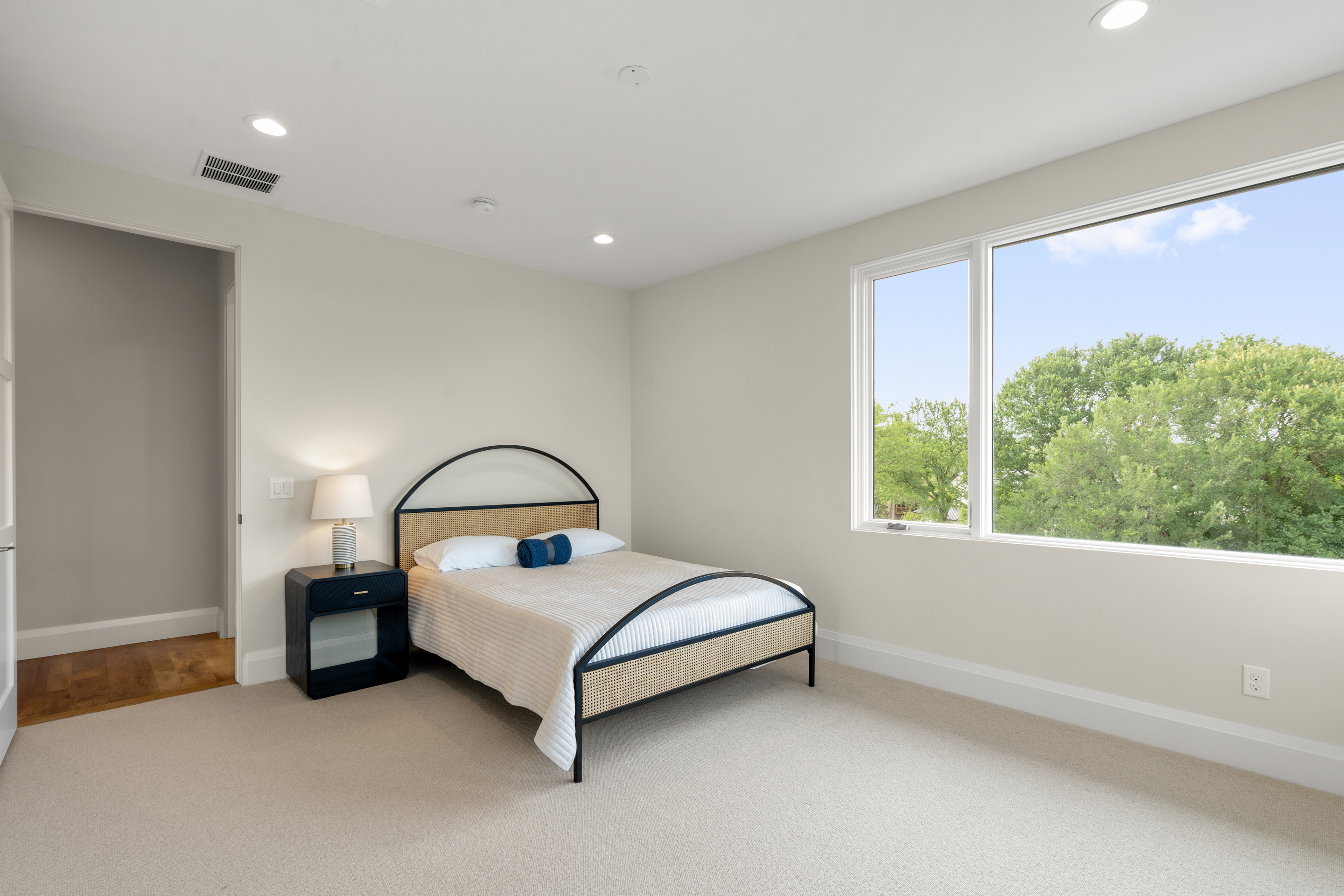 302 Bent Tree Court 