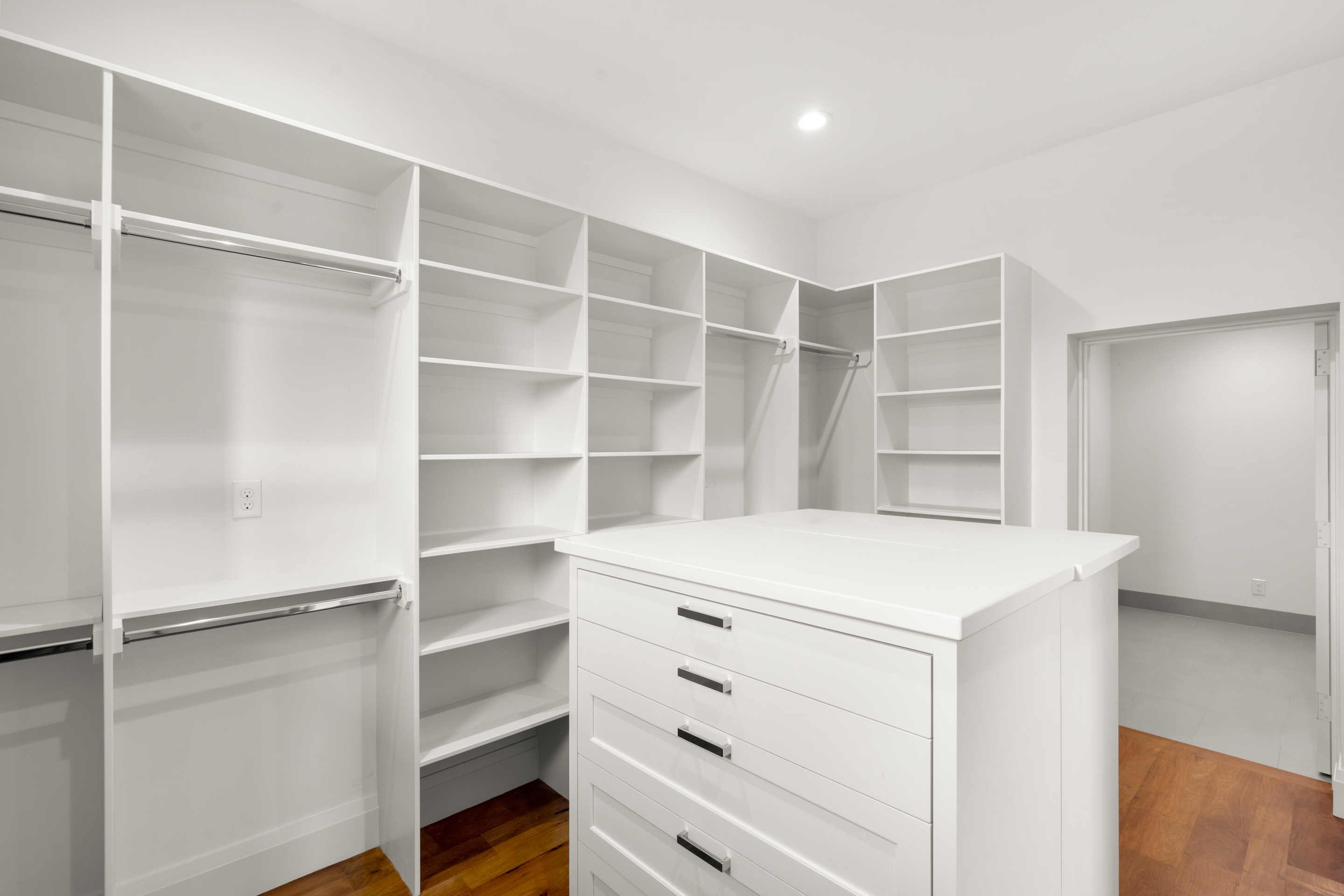 302 Bent Tree Court 