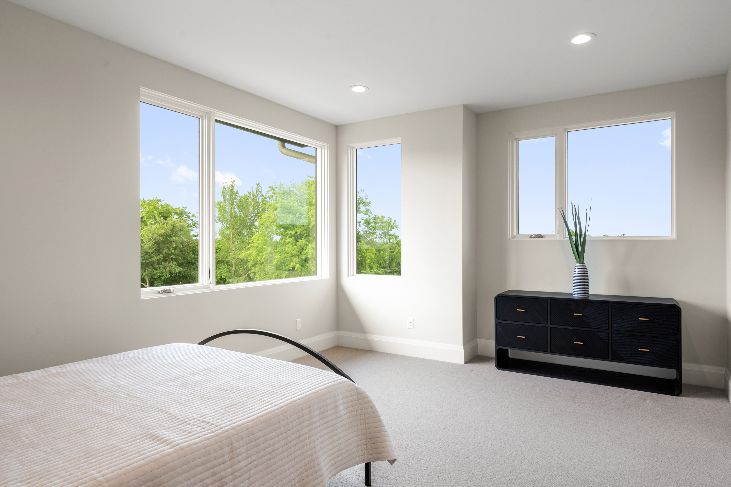 302 Bent Tree Court 