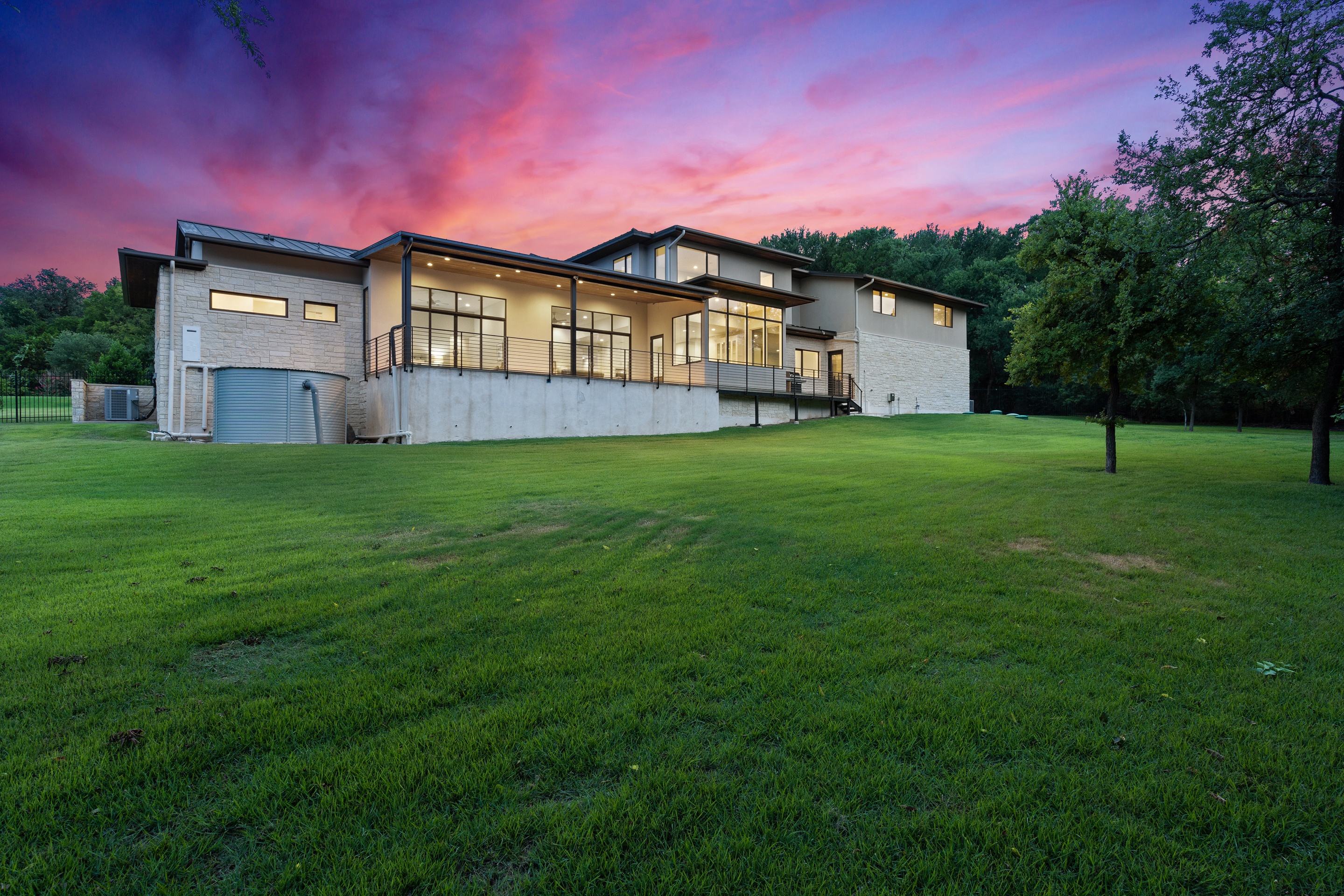 302 Bent Tree Court 