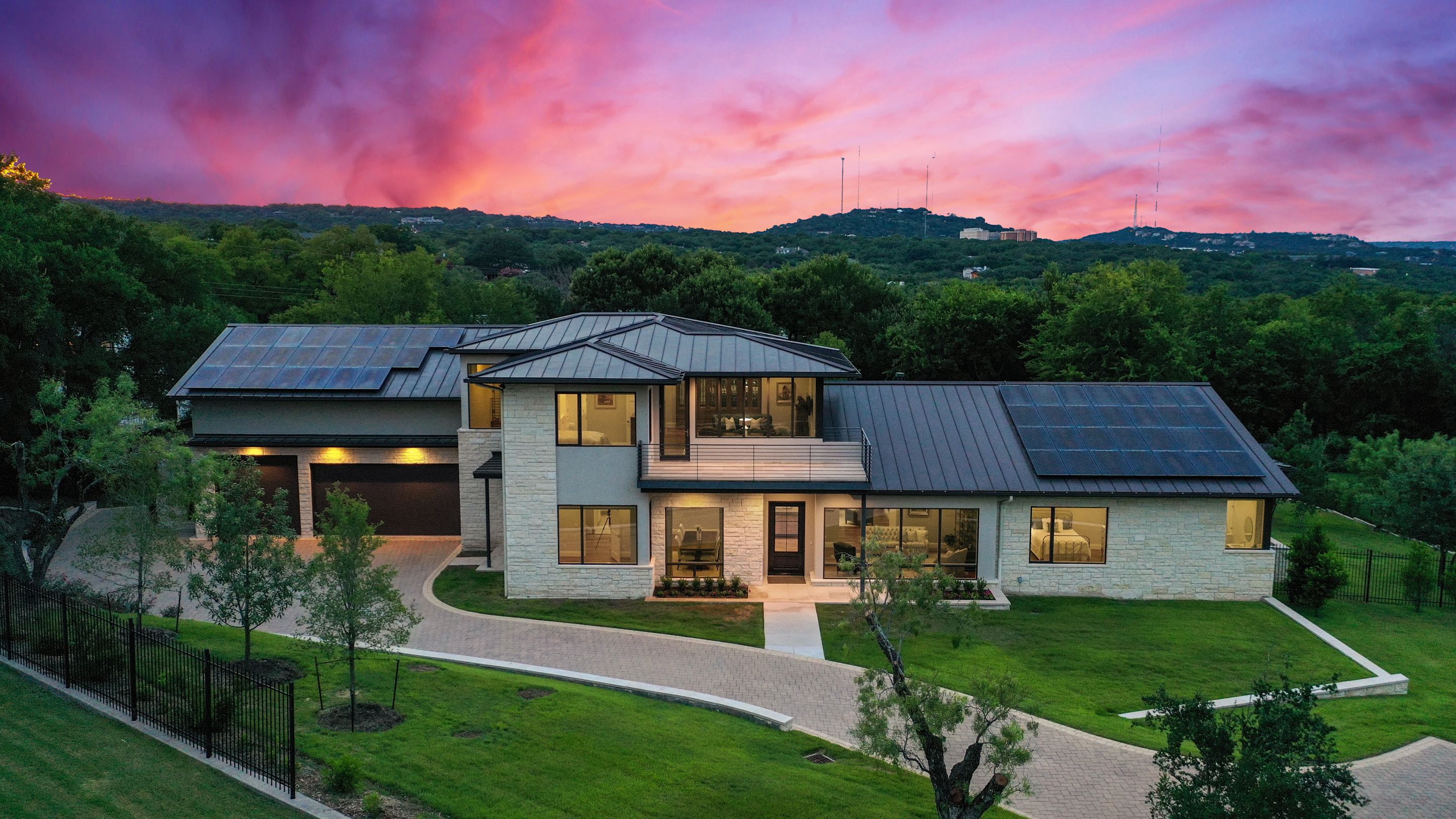 302 Bent Tree Court 