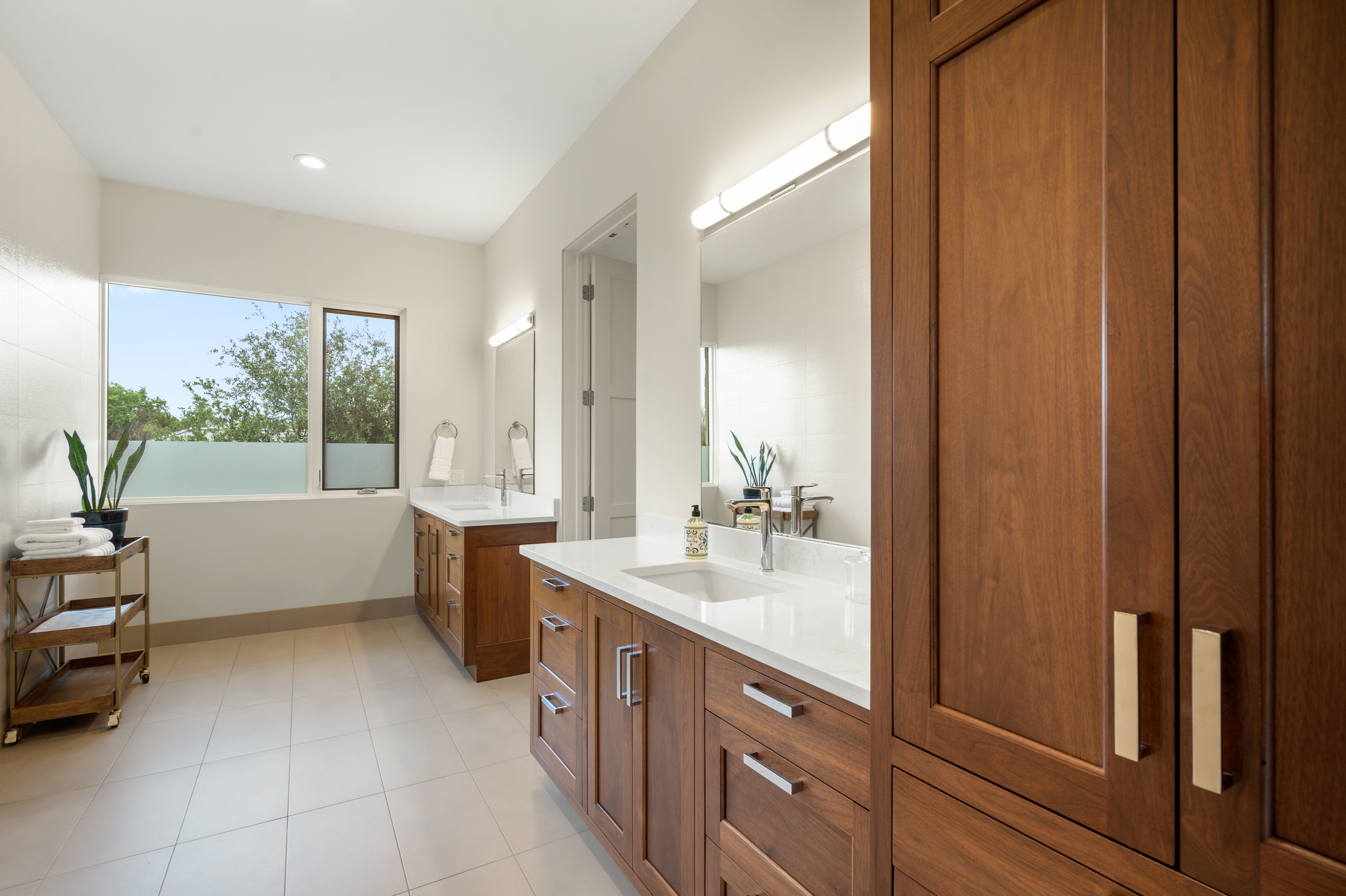 302 Bent Tree Court 