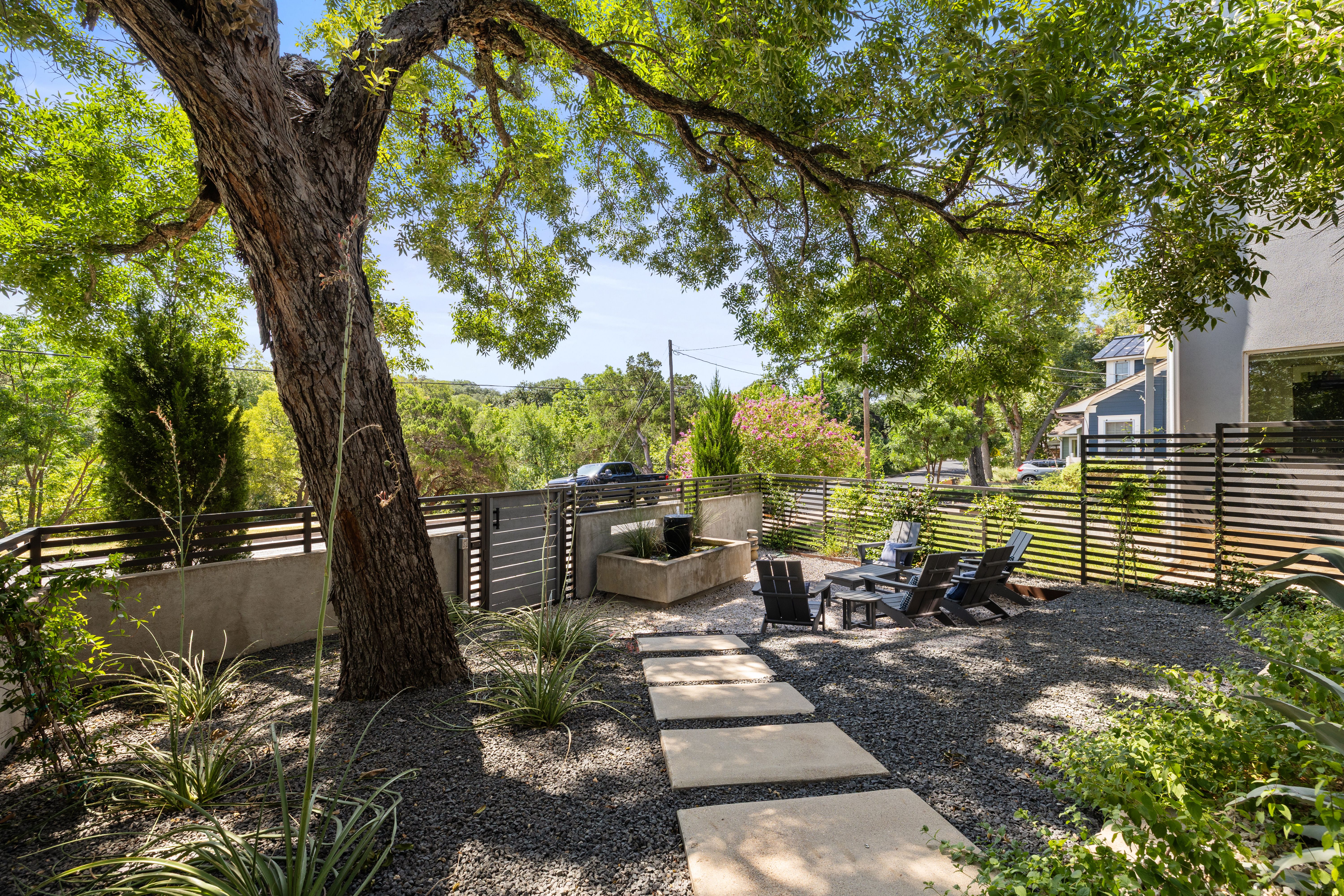 2104 East Side Drive 