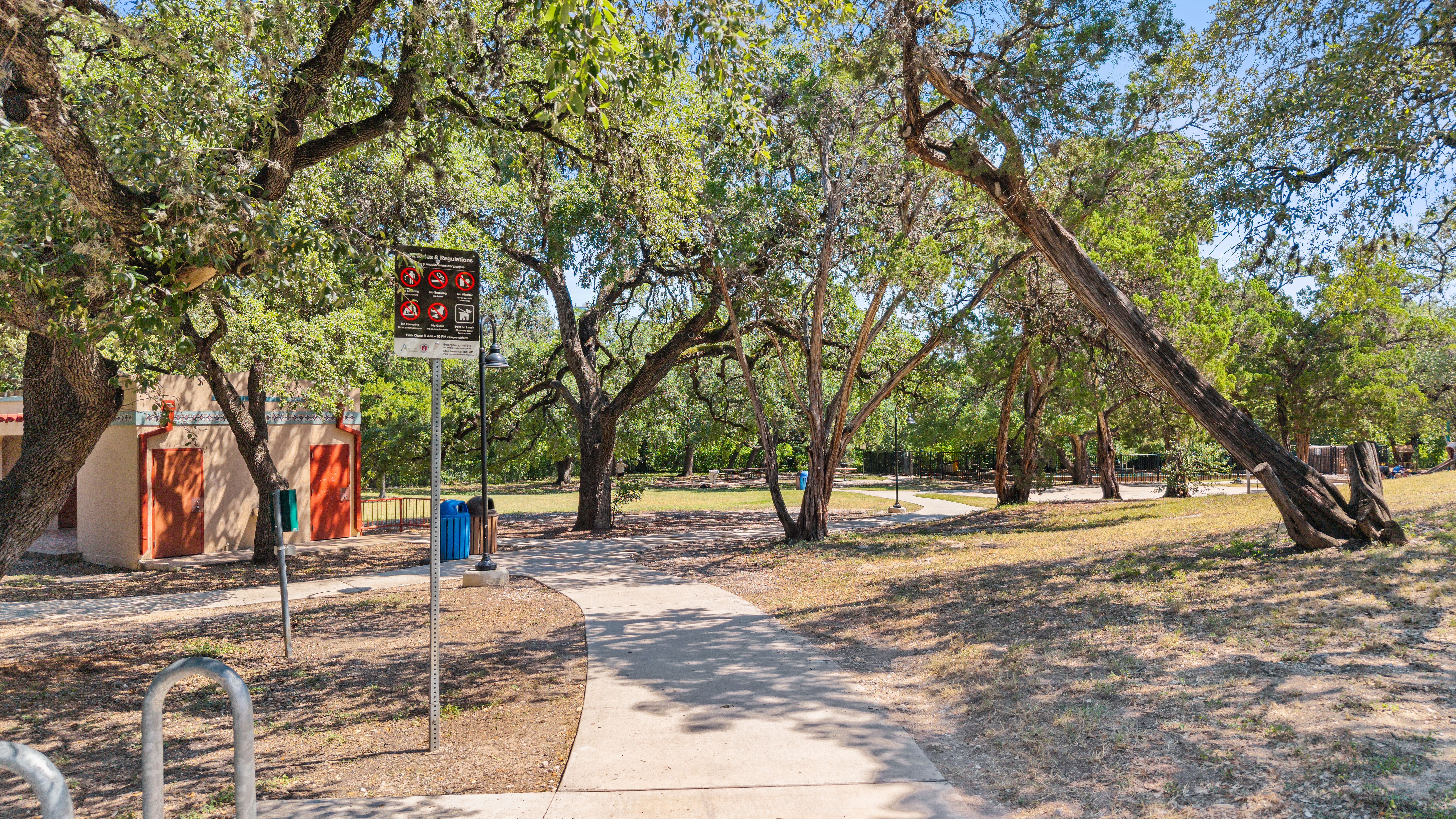 2104 East Side Drive 
