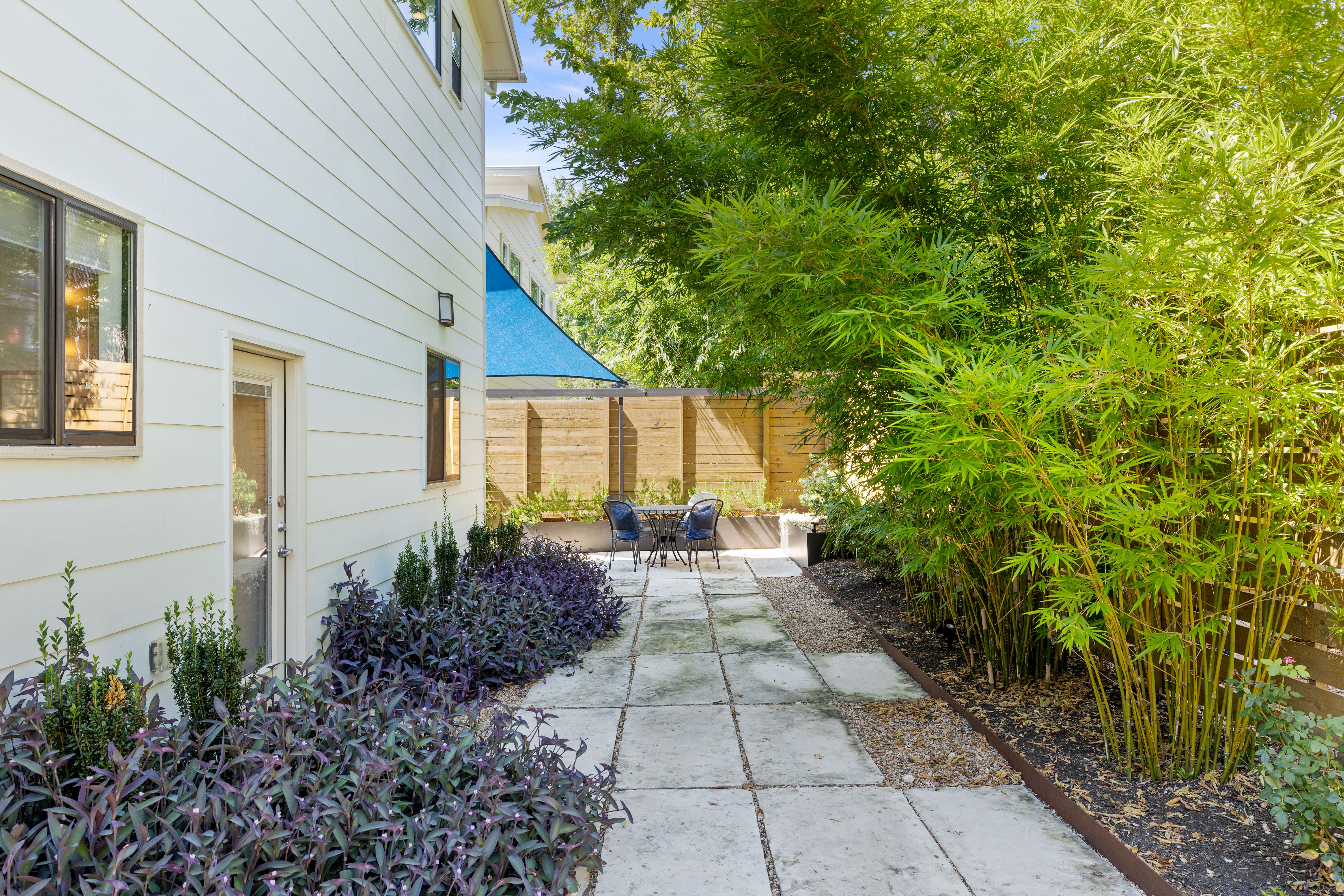 2104 East Side Drive 