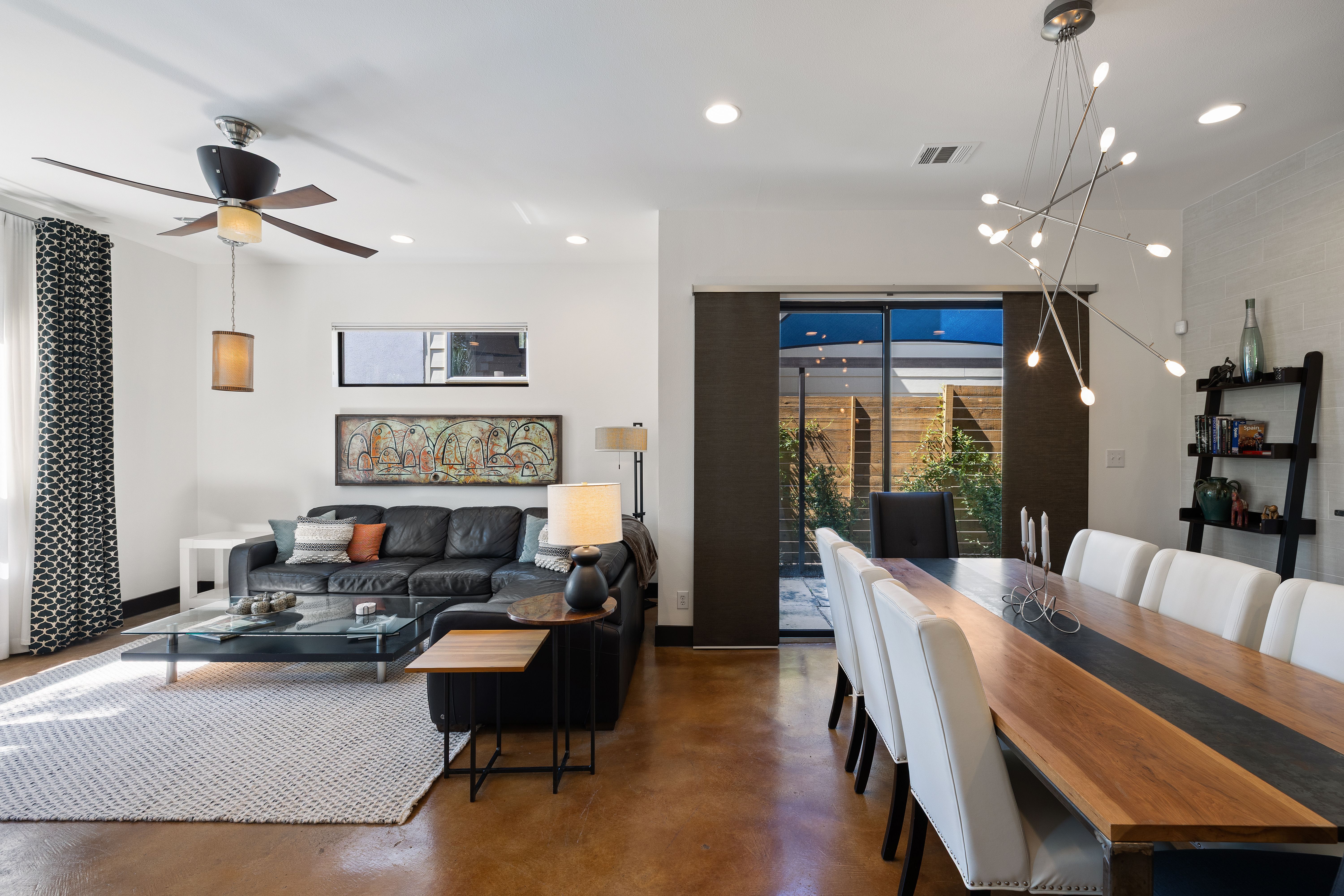 2104 East Side Drive 