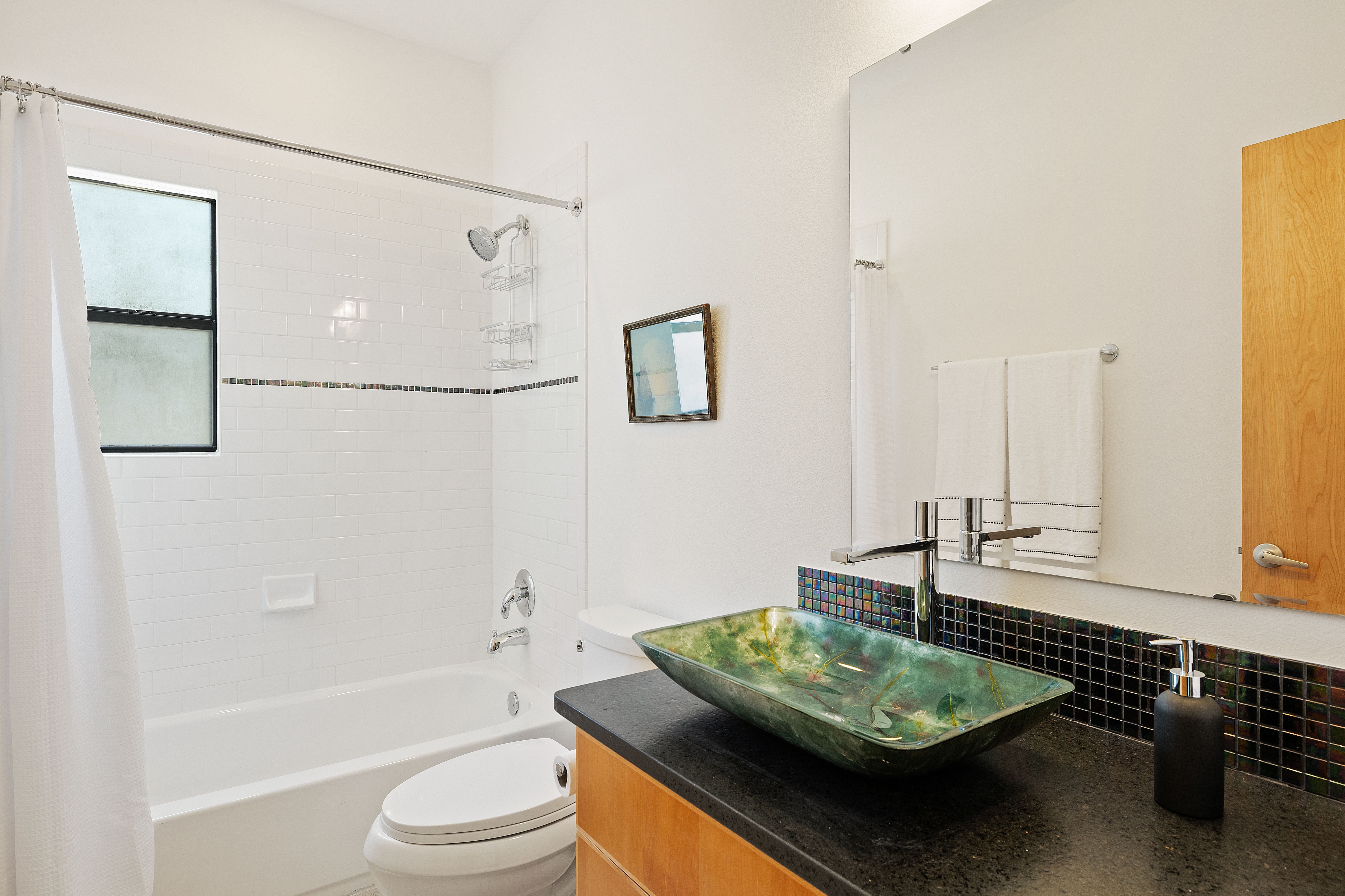 2104 East Side Drive 
