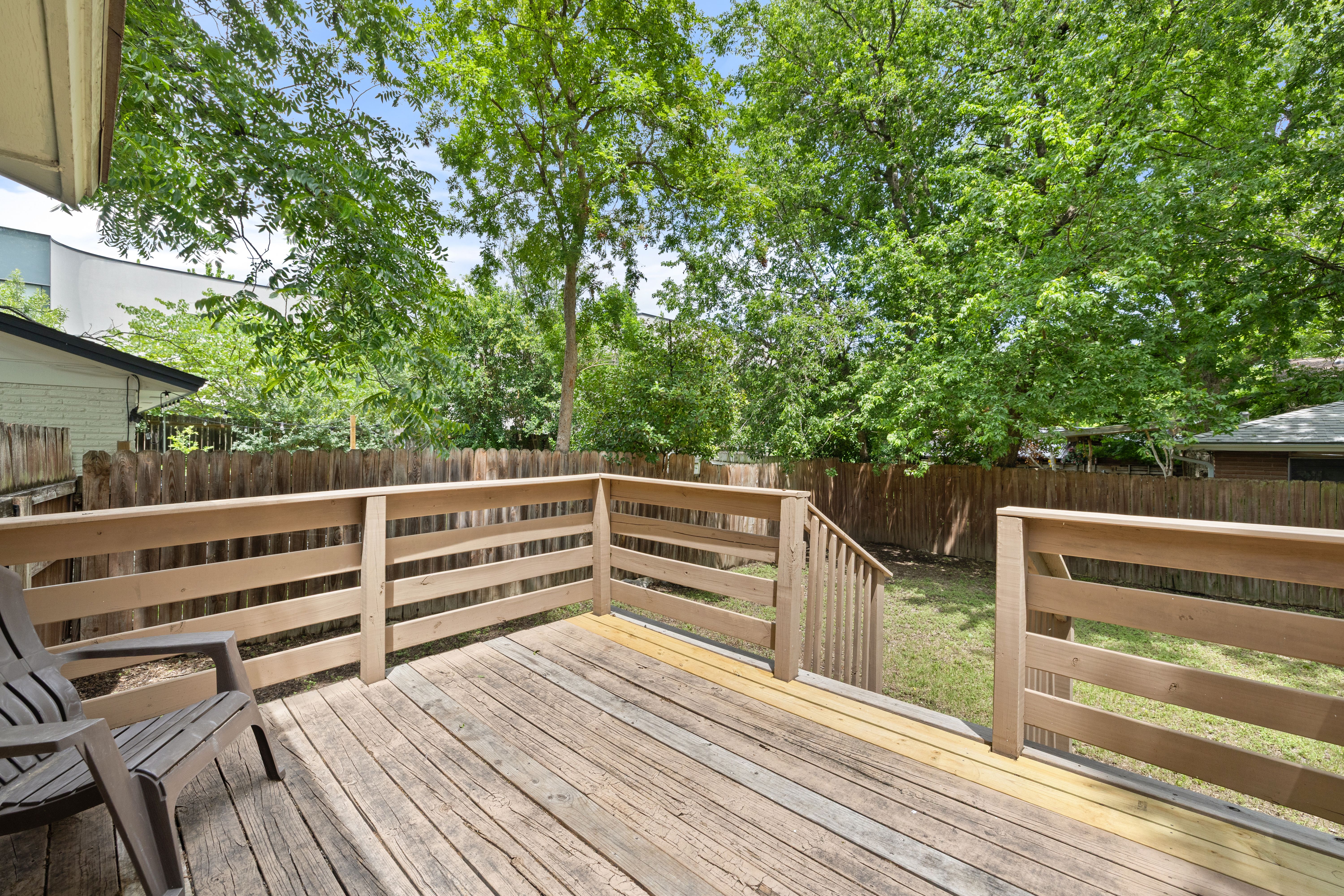 1717 Bluebonnet Lane 