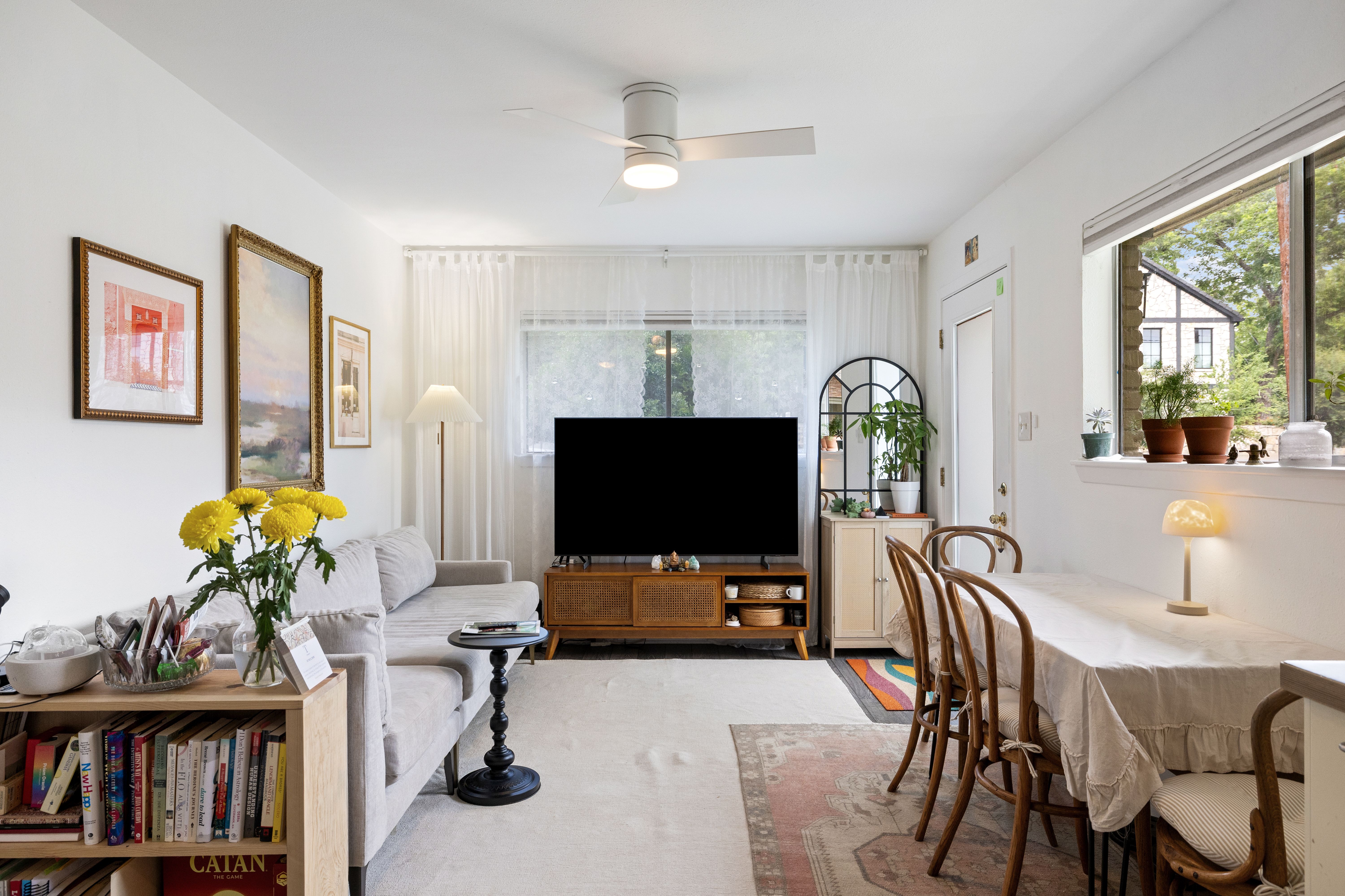 1717 Bluebonnet Lane 