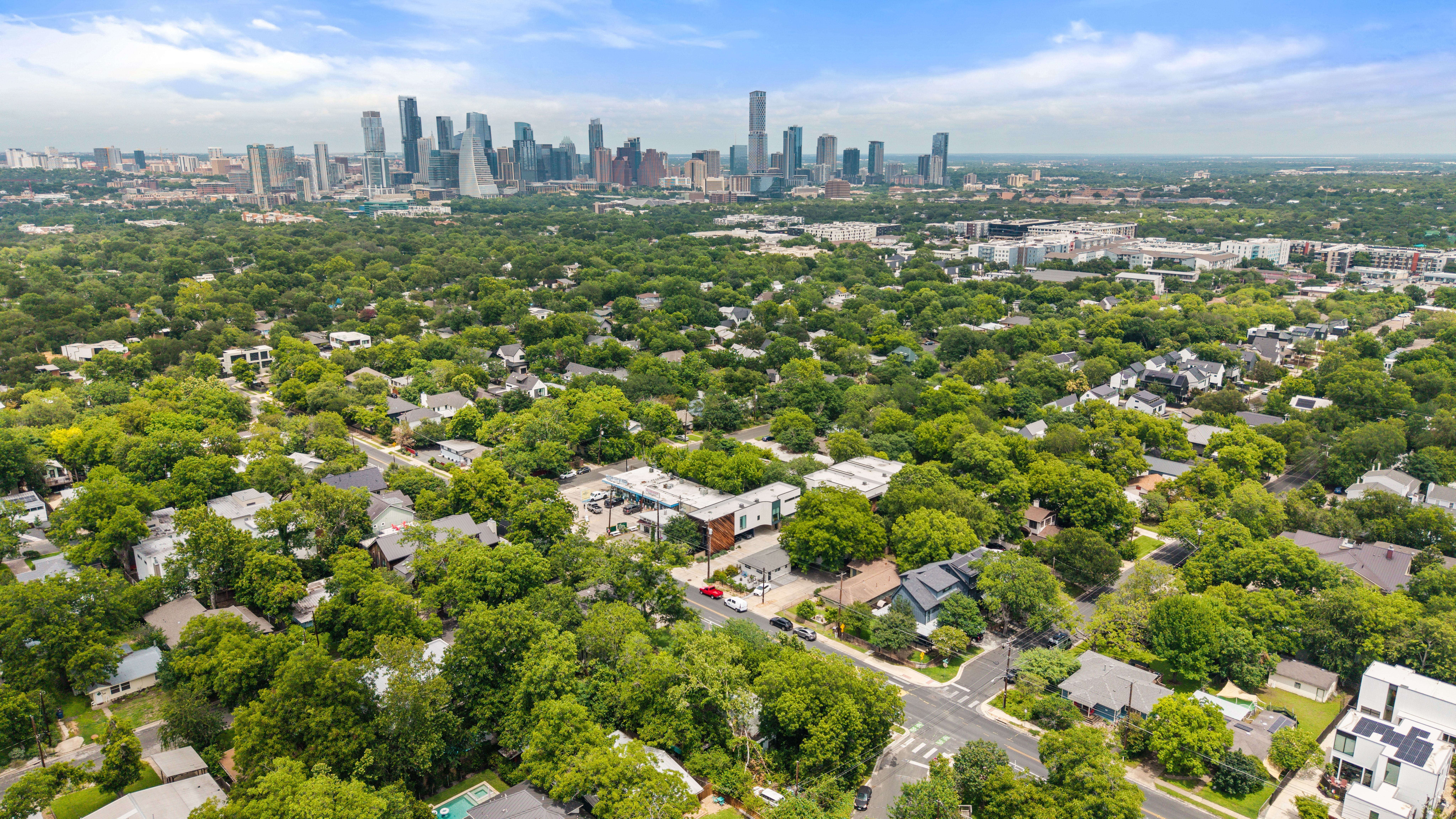 1717 Bluebonnet Lane 