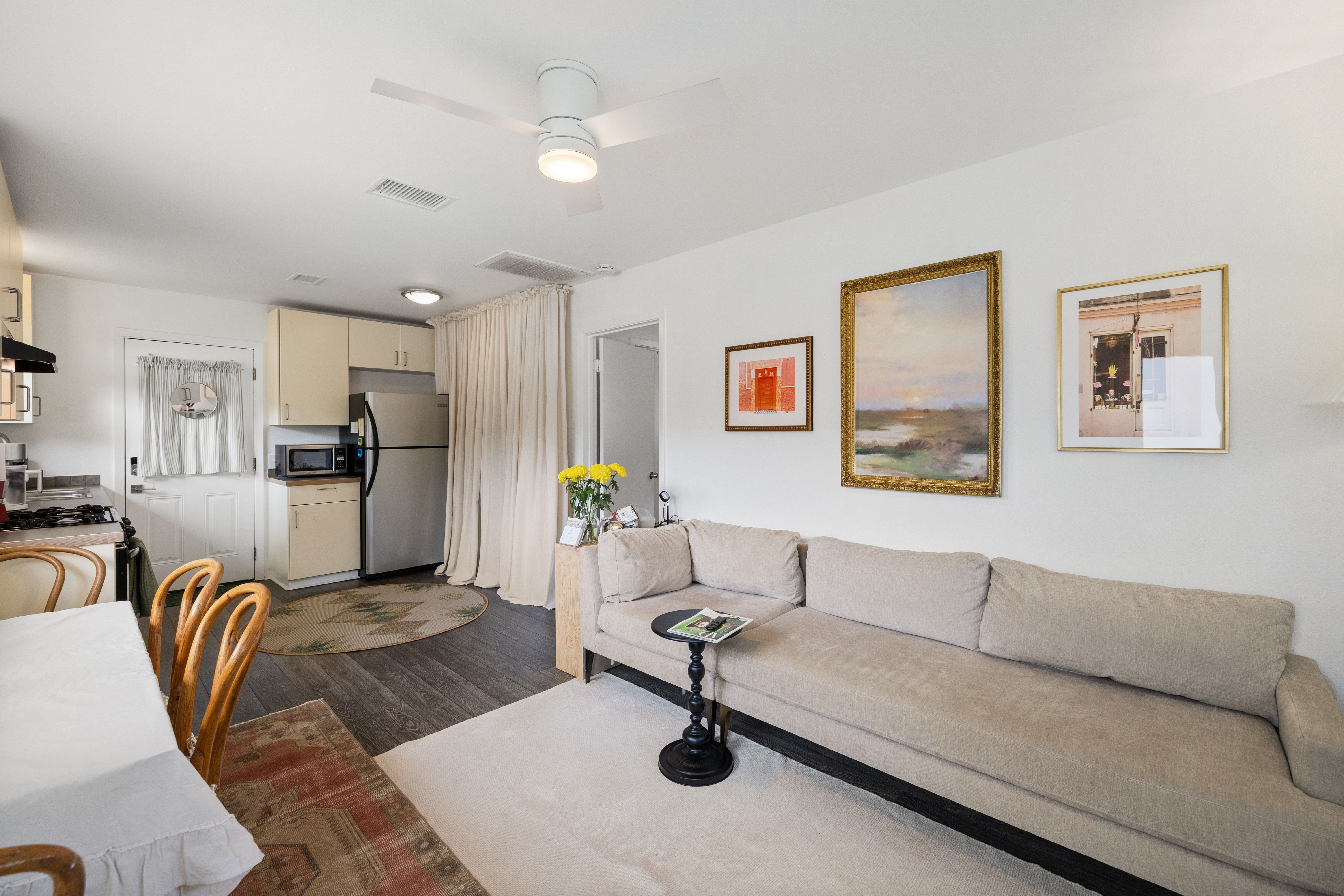 1717 Bluebonnet Lane 