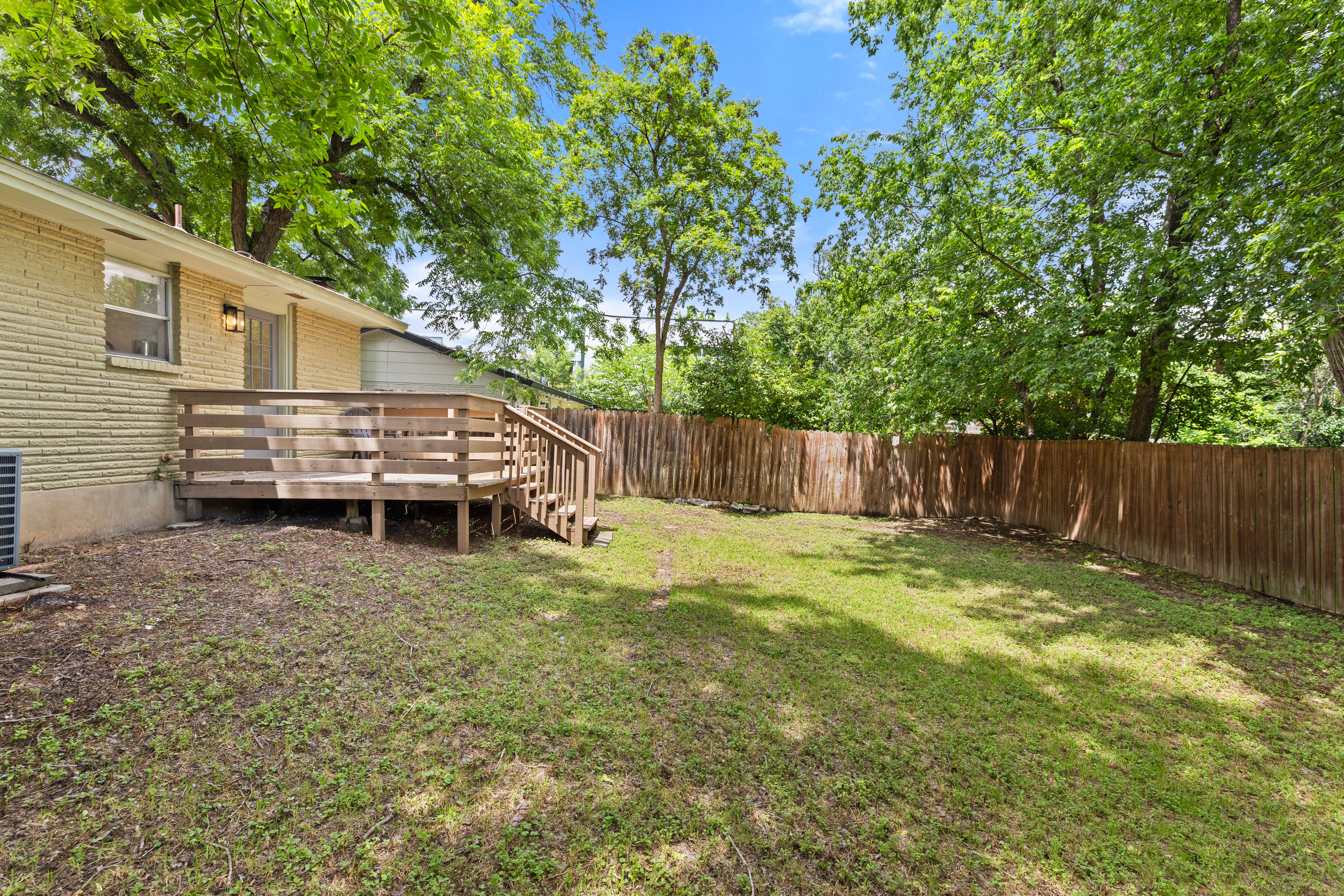 1717 Bluebonnet Lane 