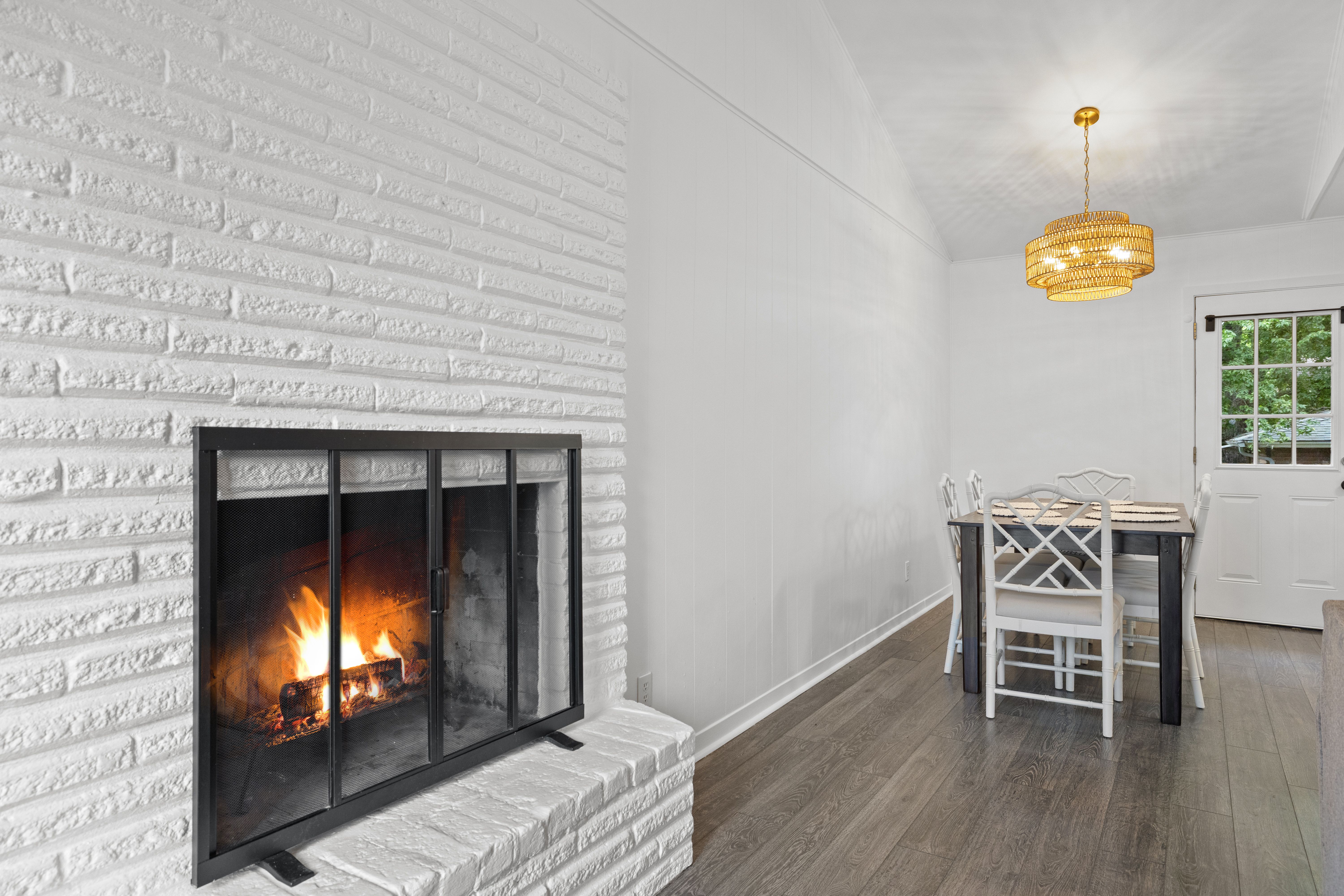 1717 Bluebonnet Lane 