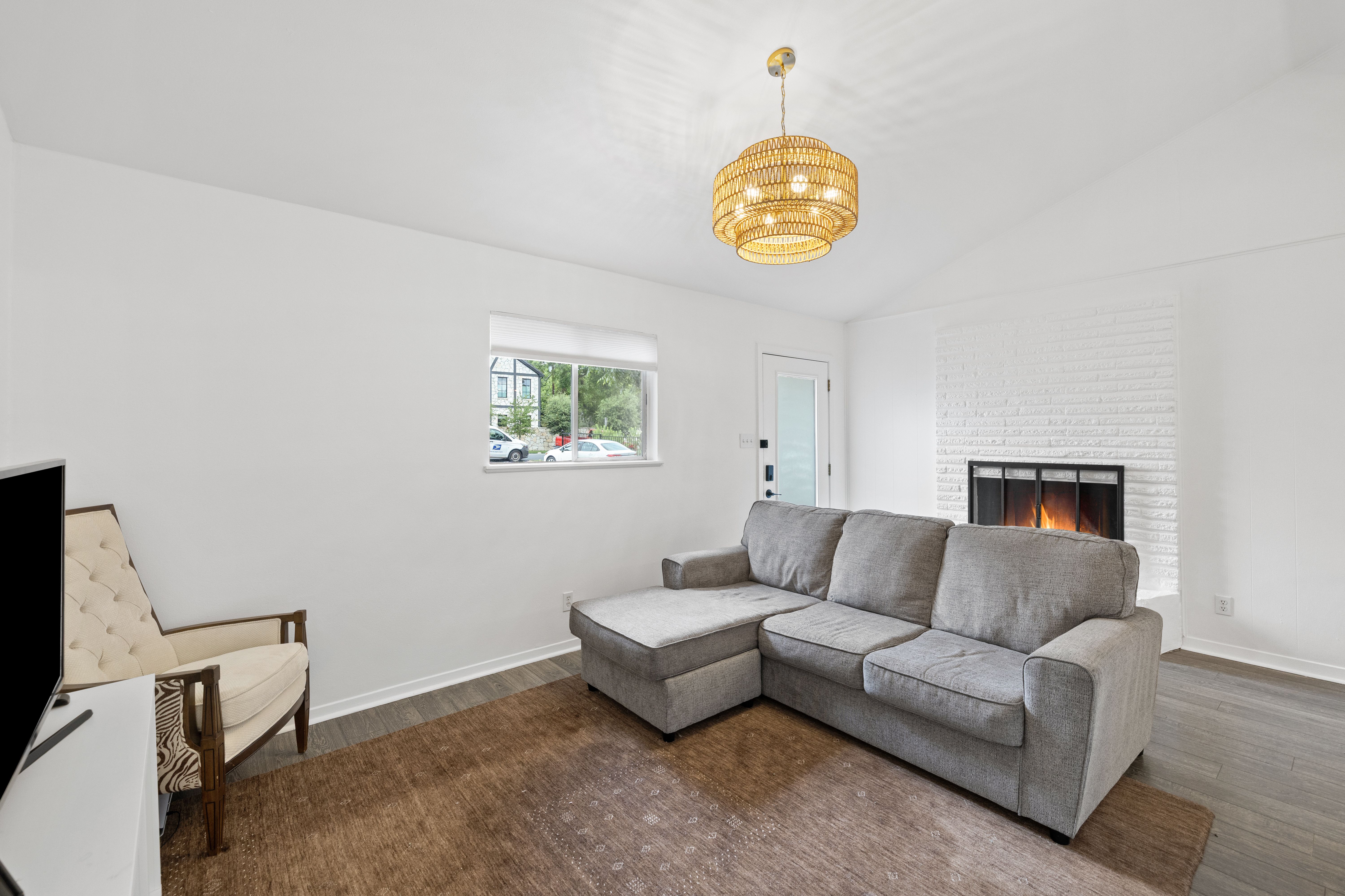 1717 Bluebonnet Lane 
