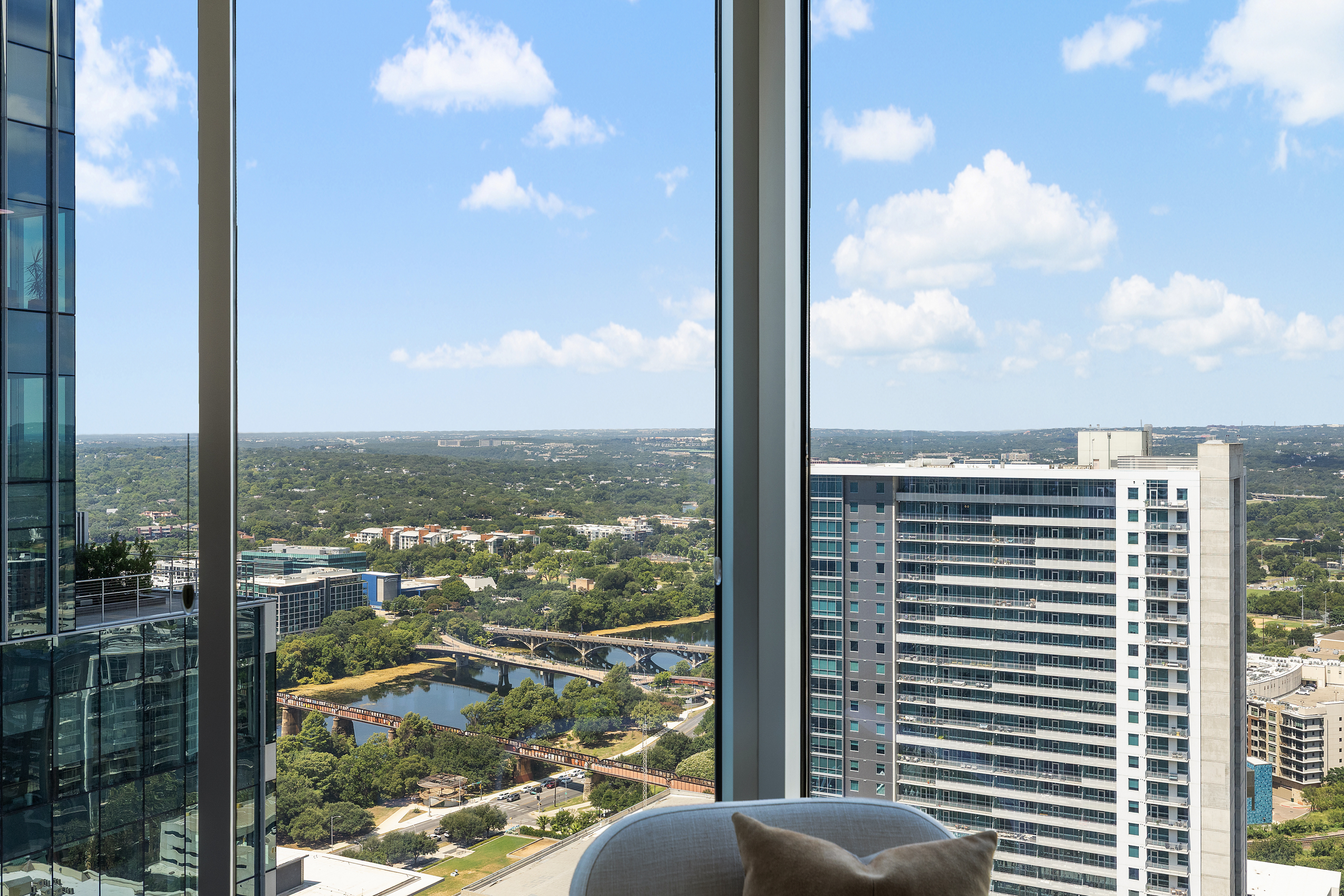 360 Nueces Street Unit 3202
