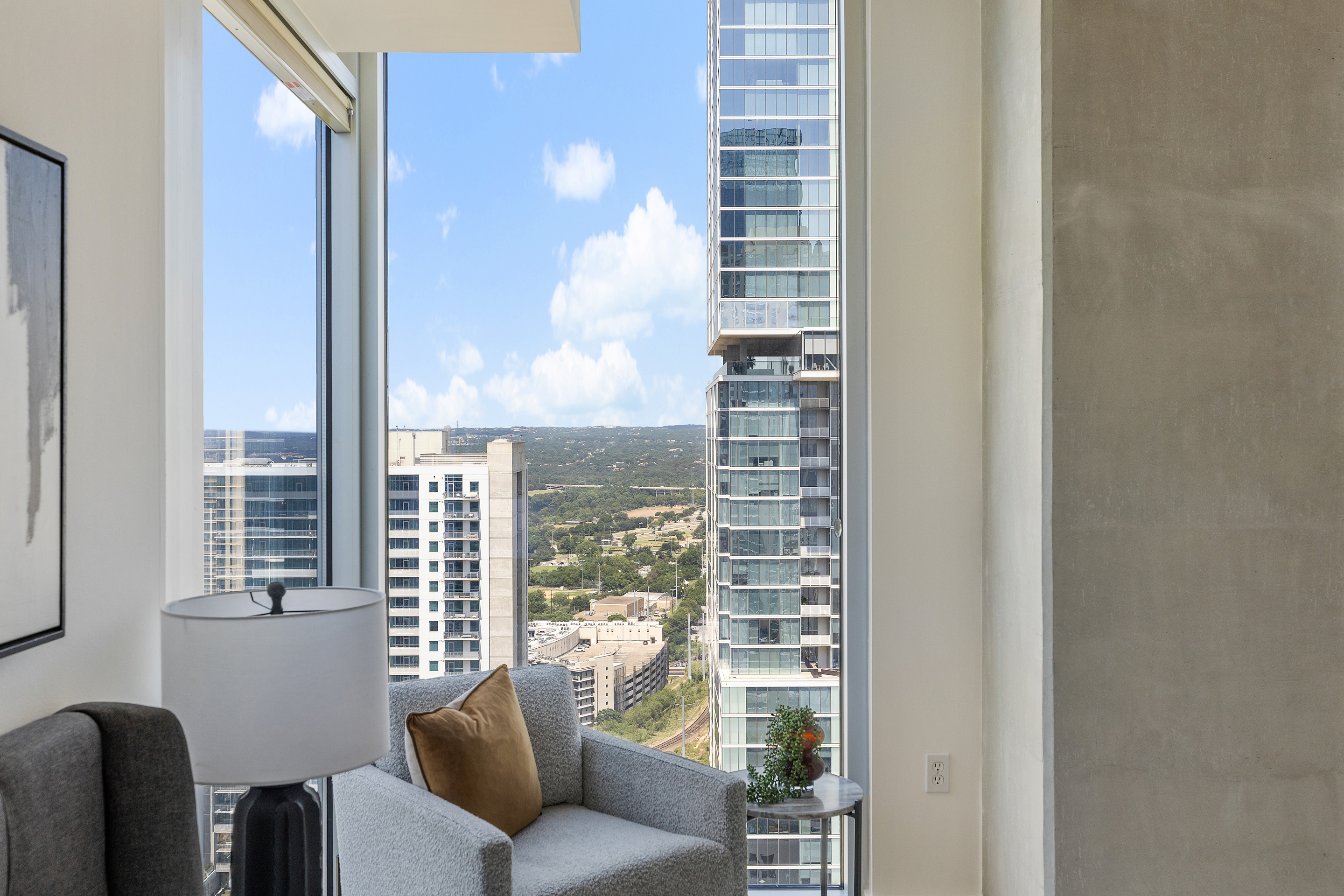 360 Nueces Street Unit 3202