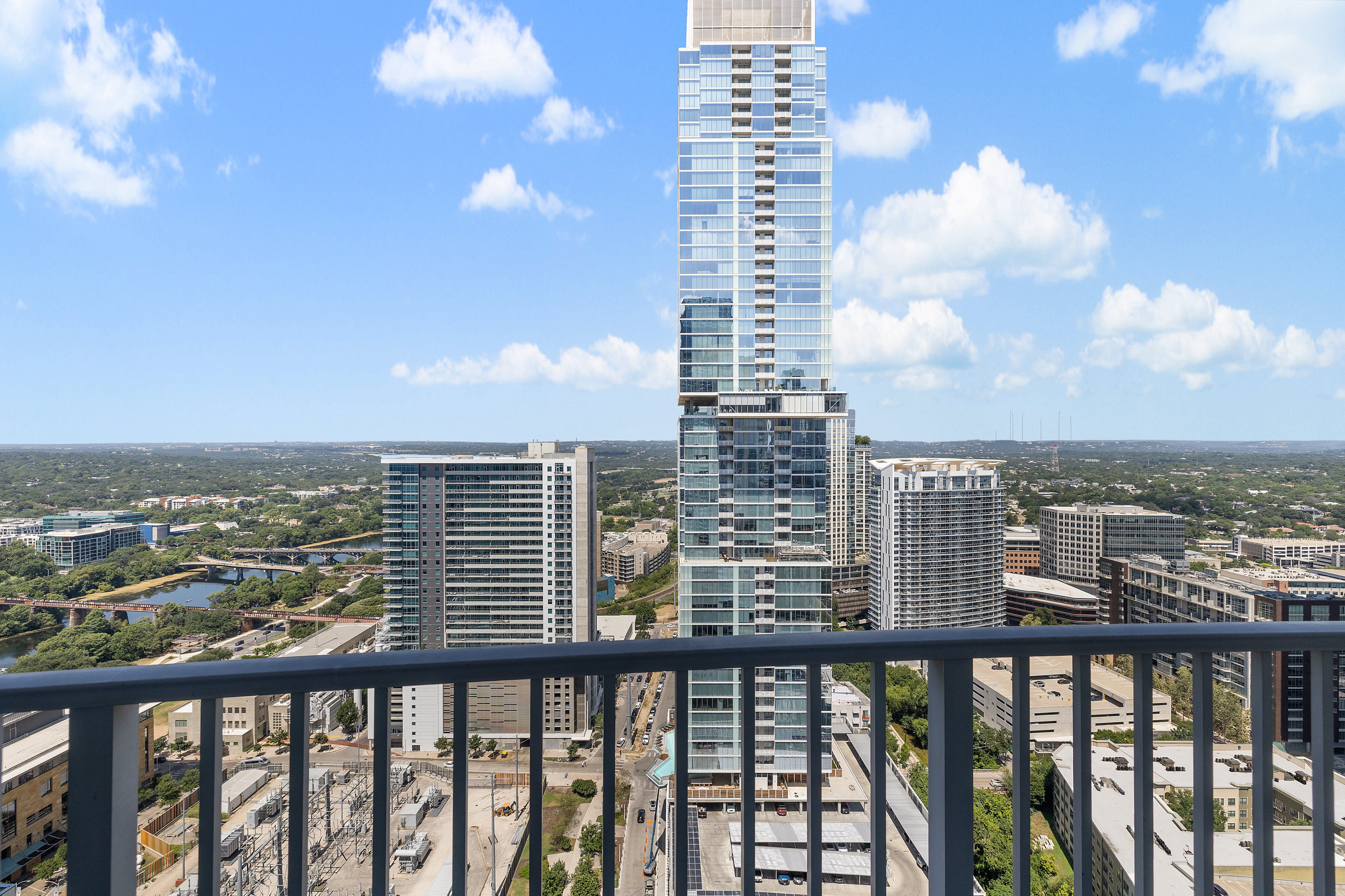 360 Nueces Street Unit 3202