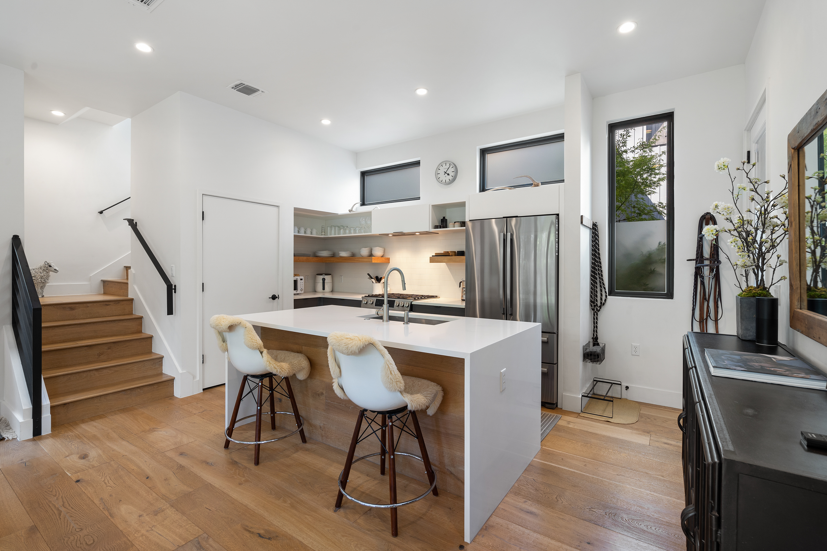 707 E. Live Oak Street, #2 
