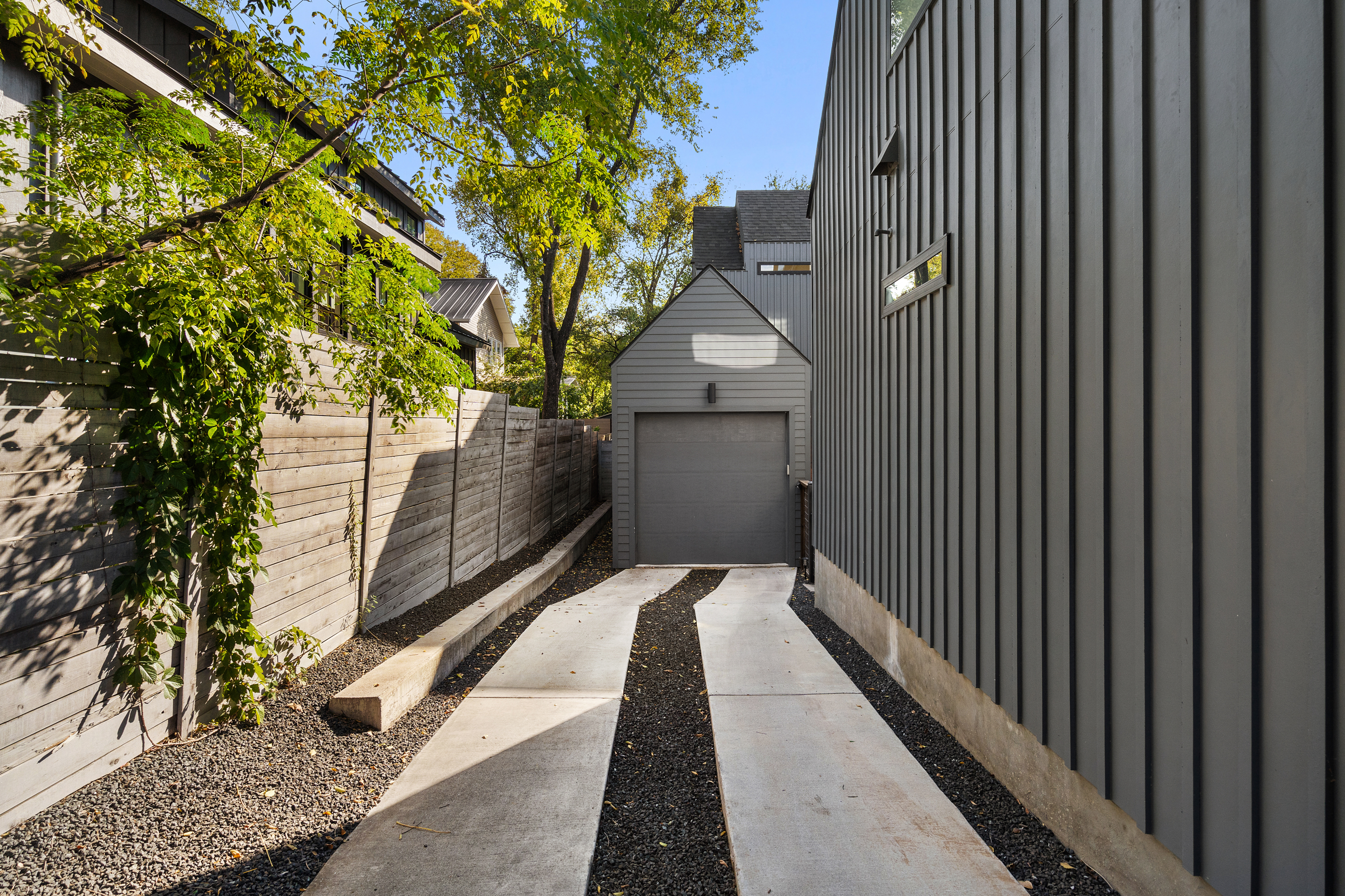 707 E. Live Oak Street, #2 