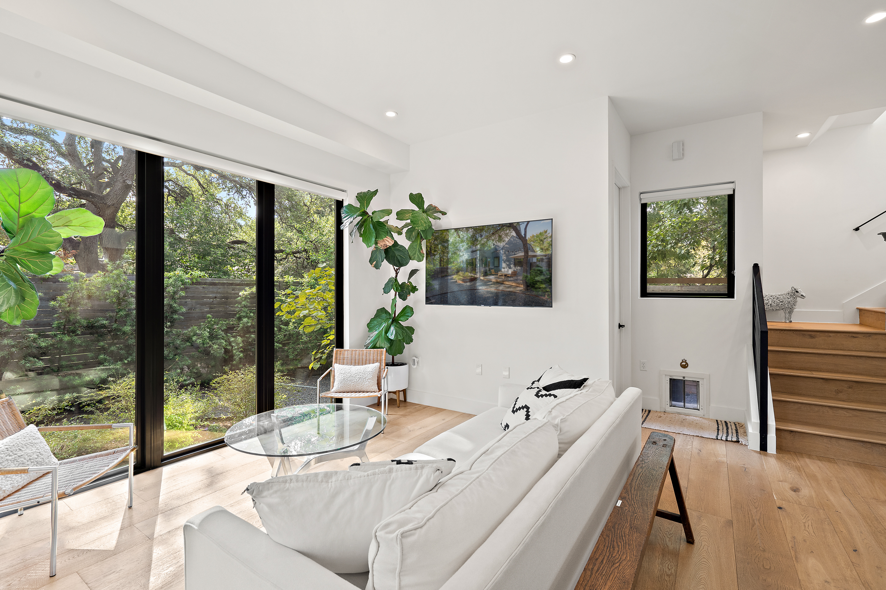 707 E. Live Oak Street, #2 
