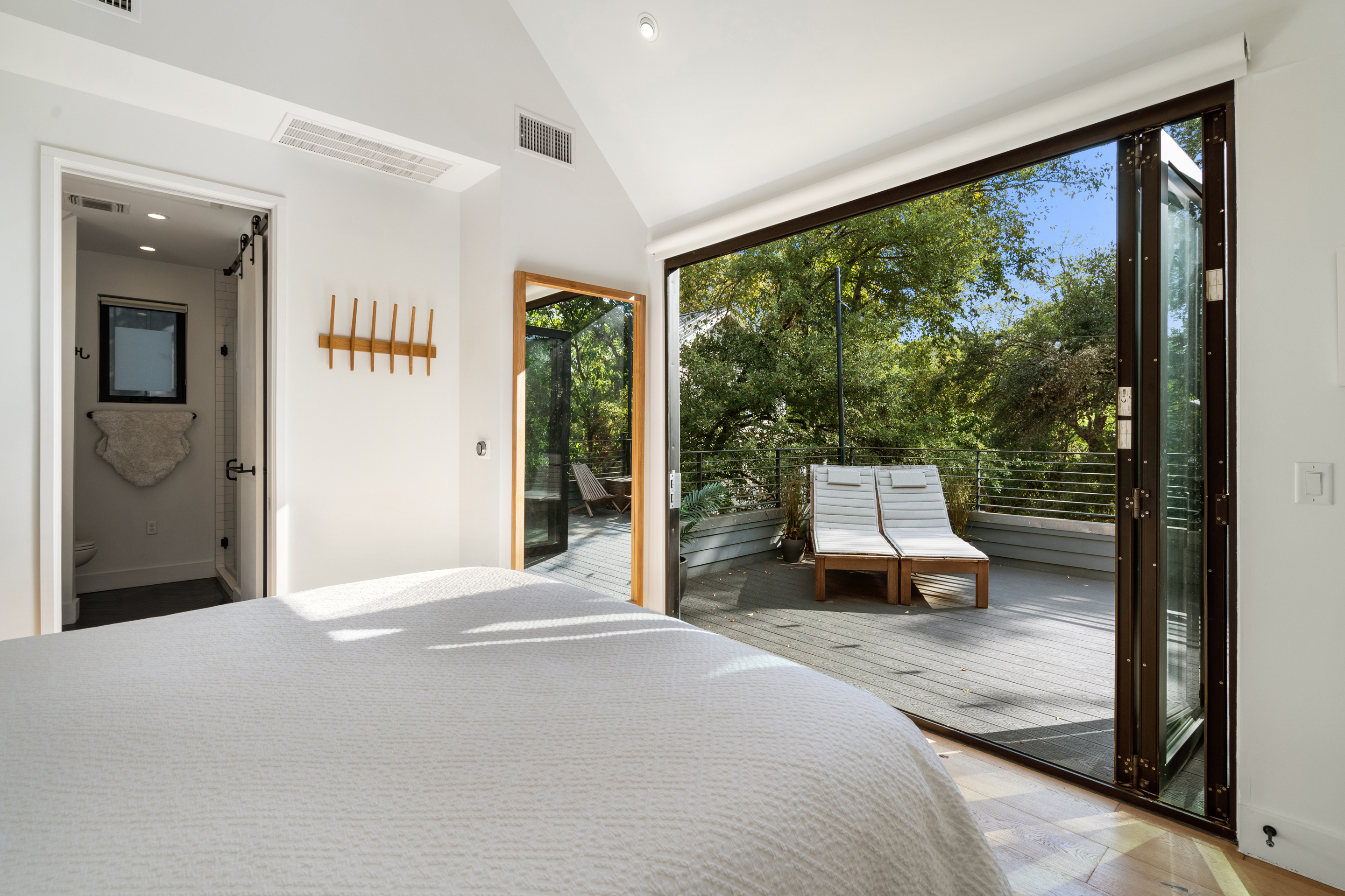707 E. Live Oak Street, #2 
