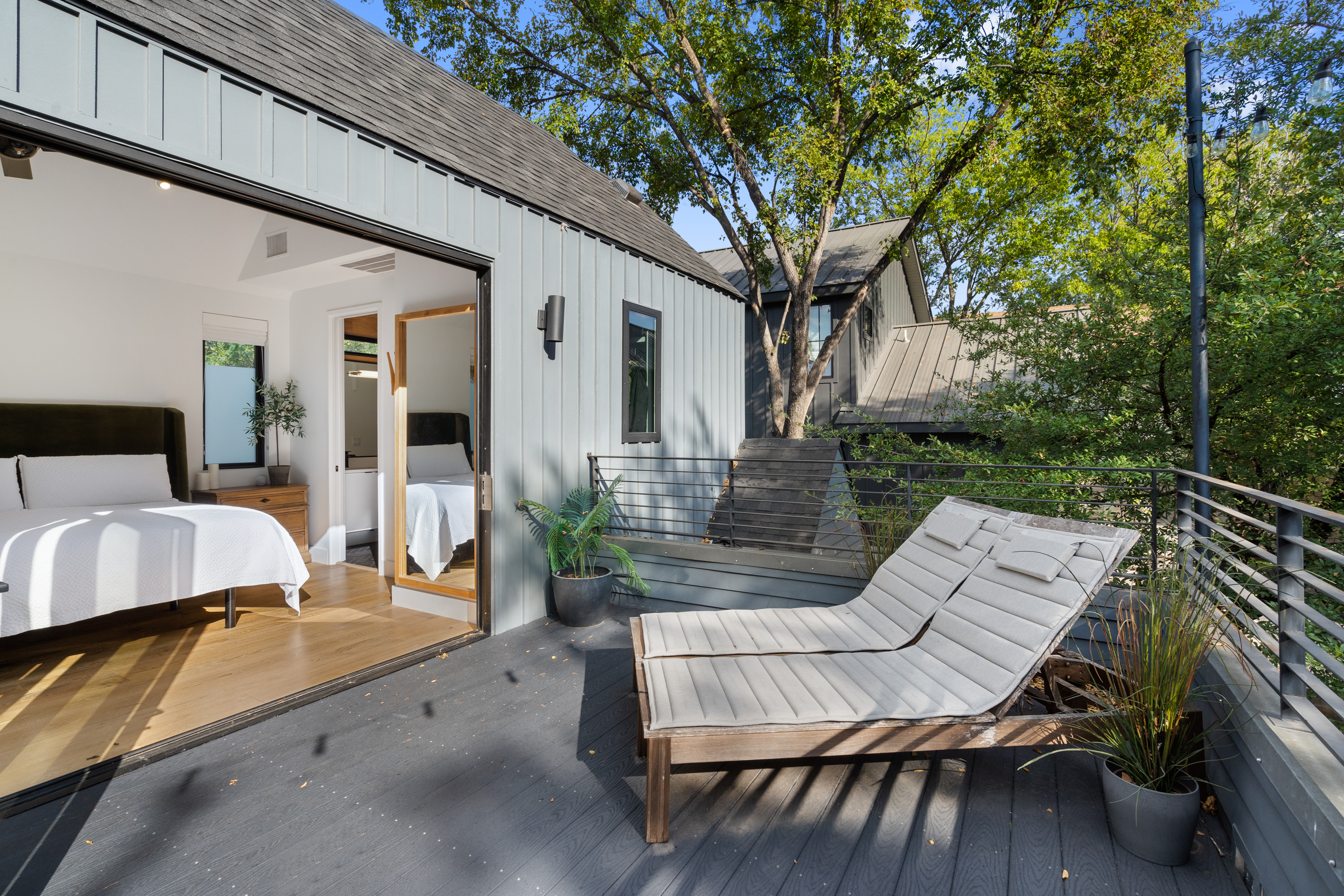 707 E. Live Oak Street, #2 