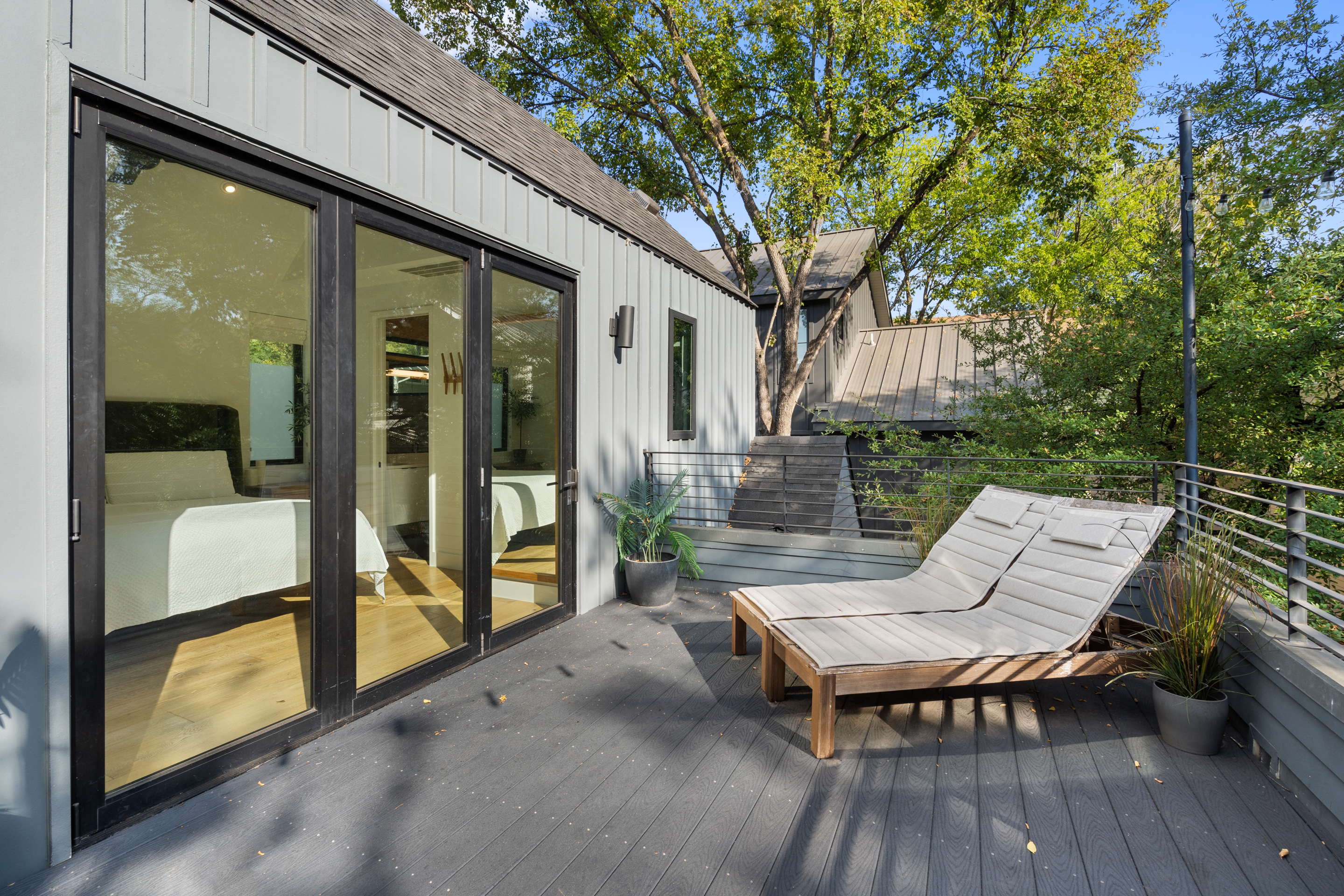 707 E. Live Oak Street, #2 