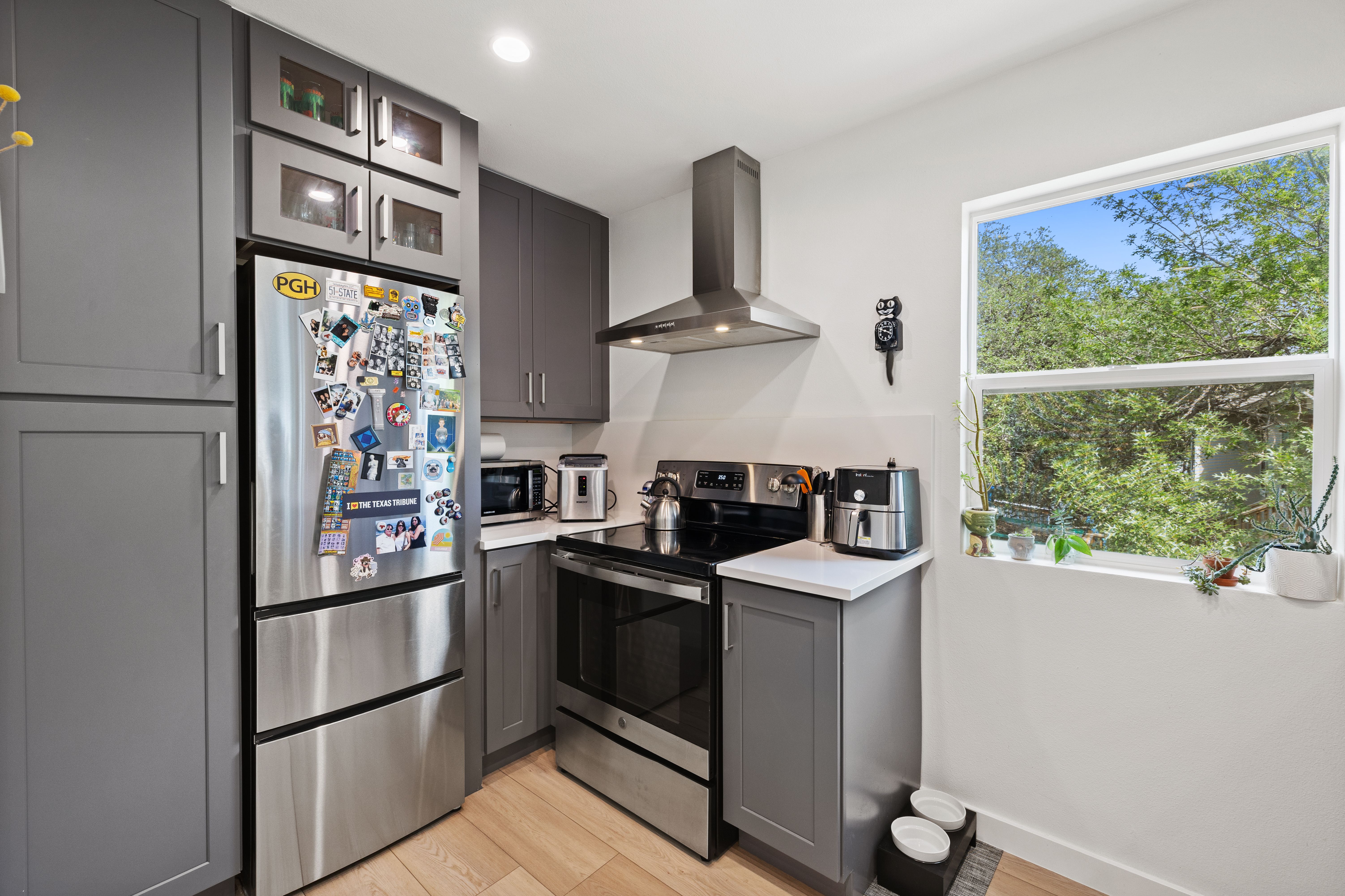 1803 Bouldin Avenue 