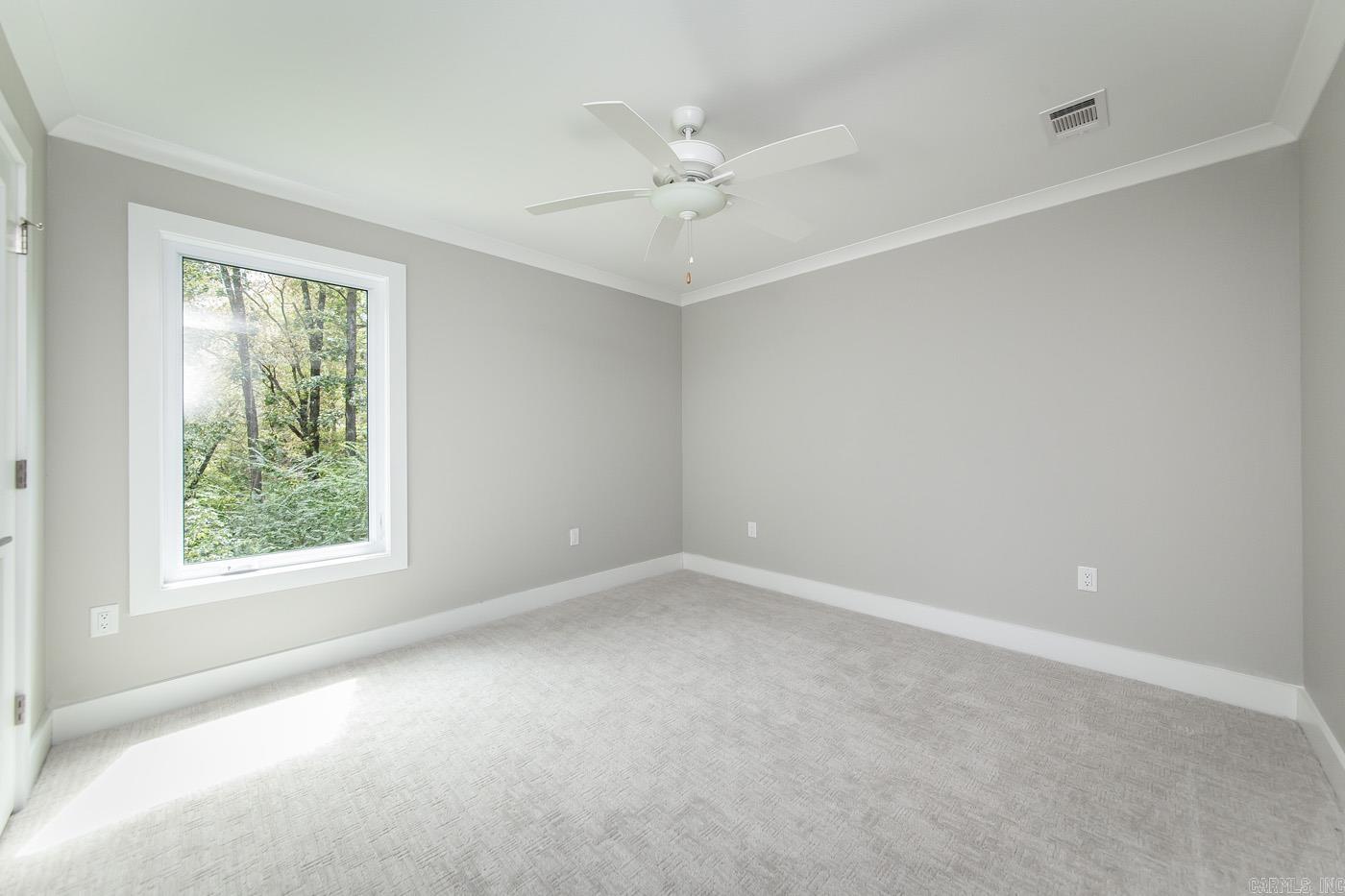 7204 Scotthaven