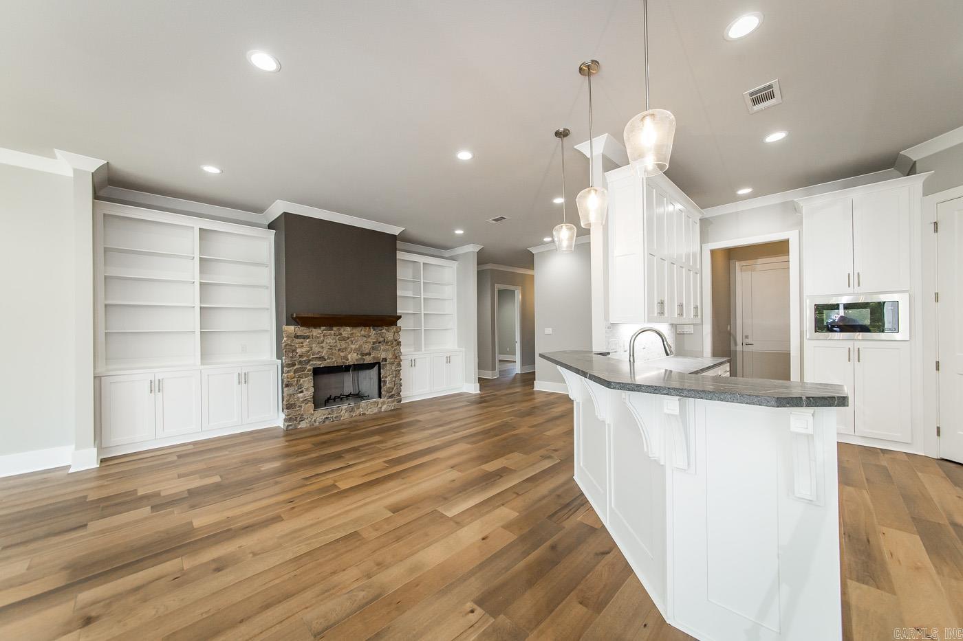 7204 Scotthaven
