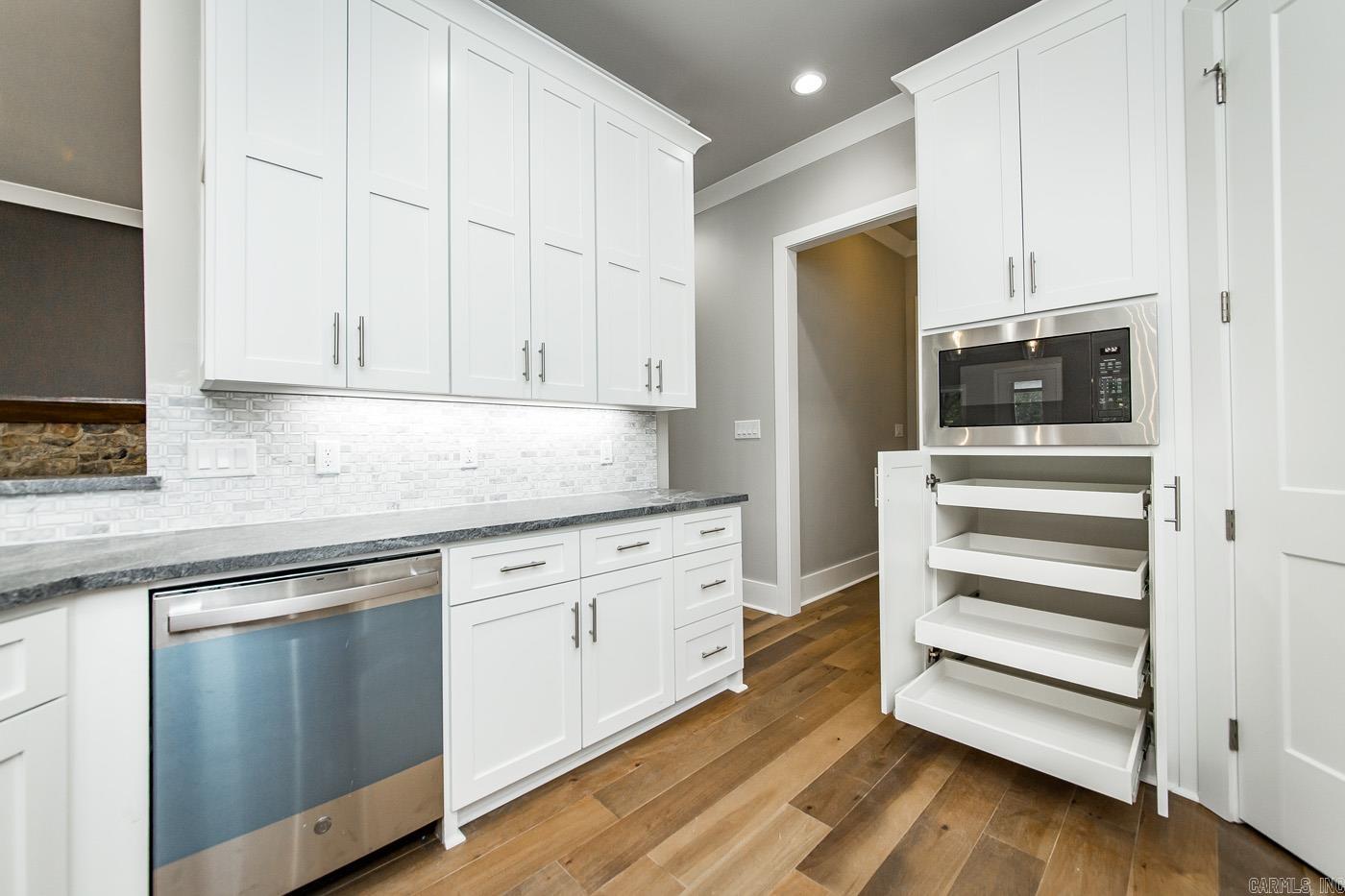 7204 Scotthaven