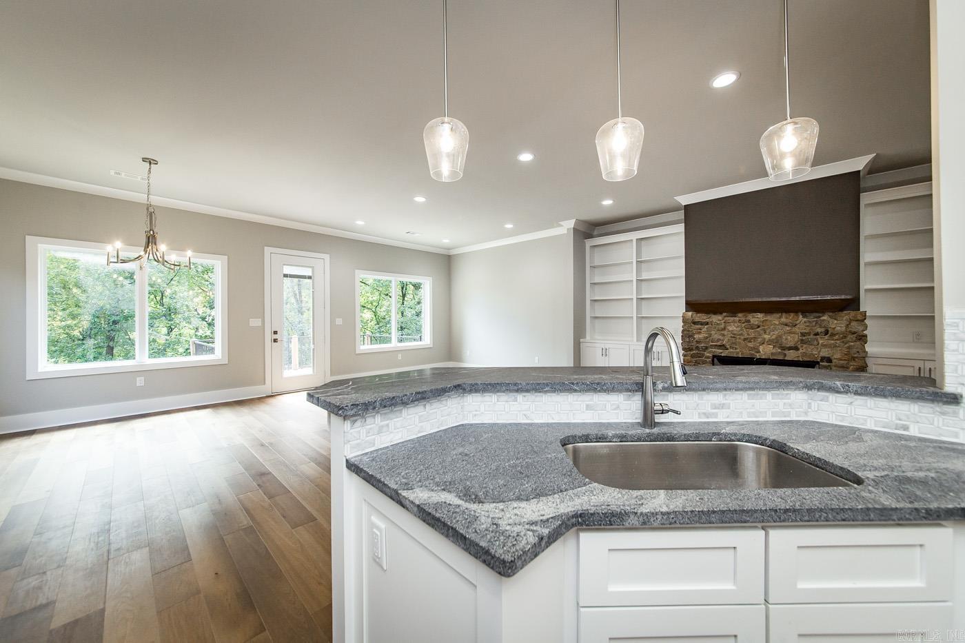 7204 Scotthaven