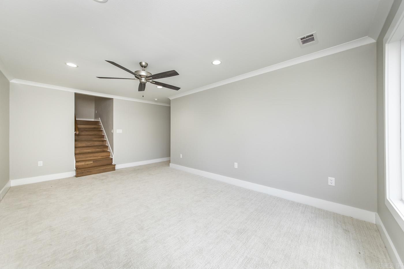 7204 Scotthaven