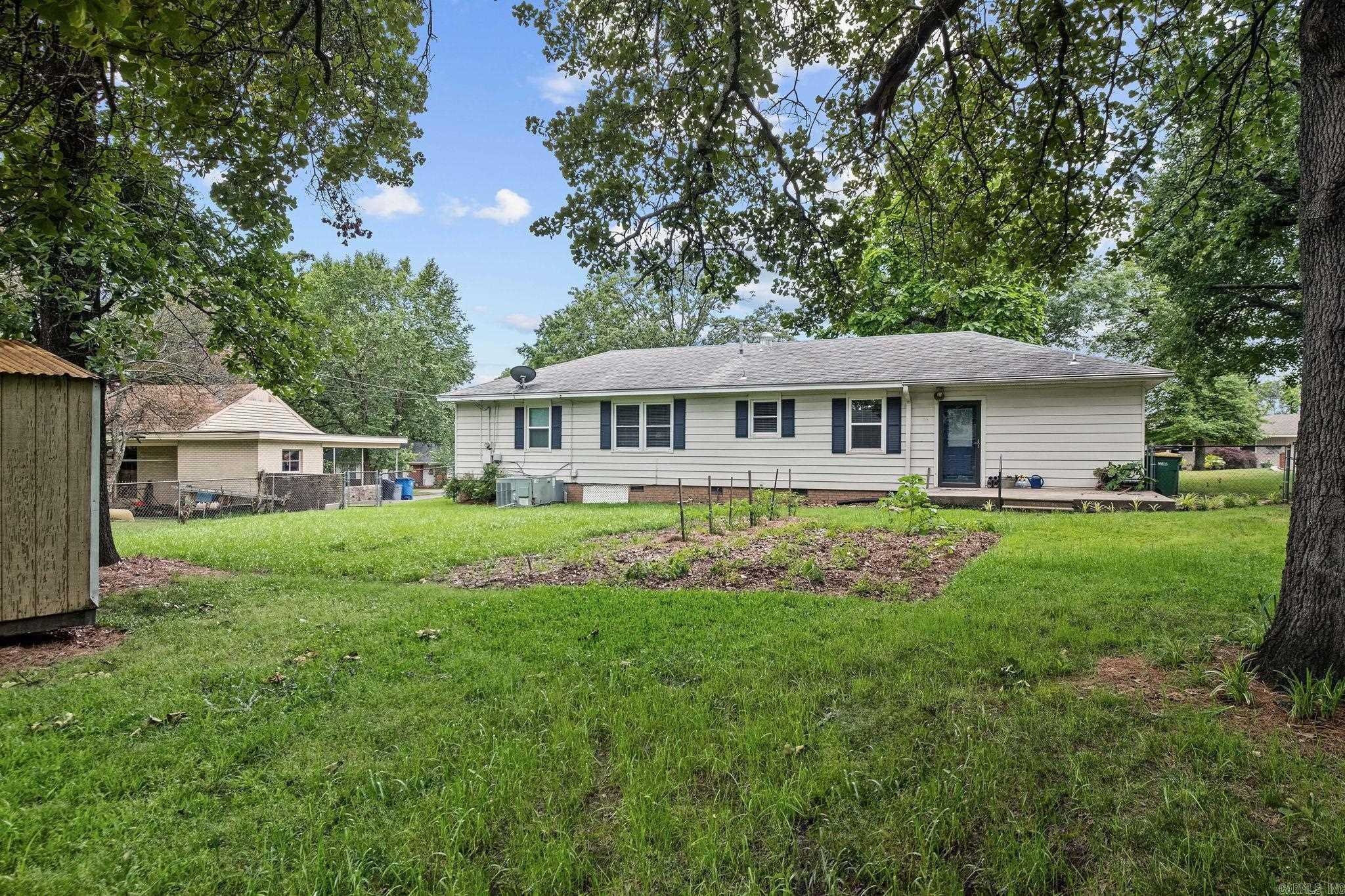 4200 Lakeview Road