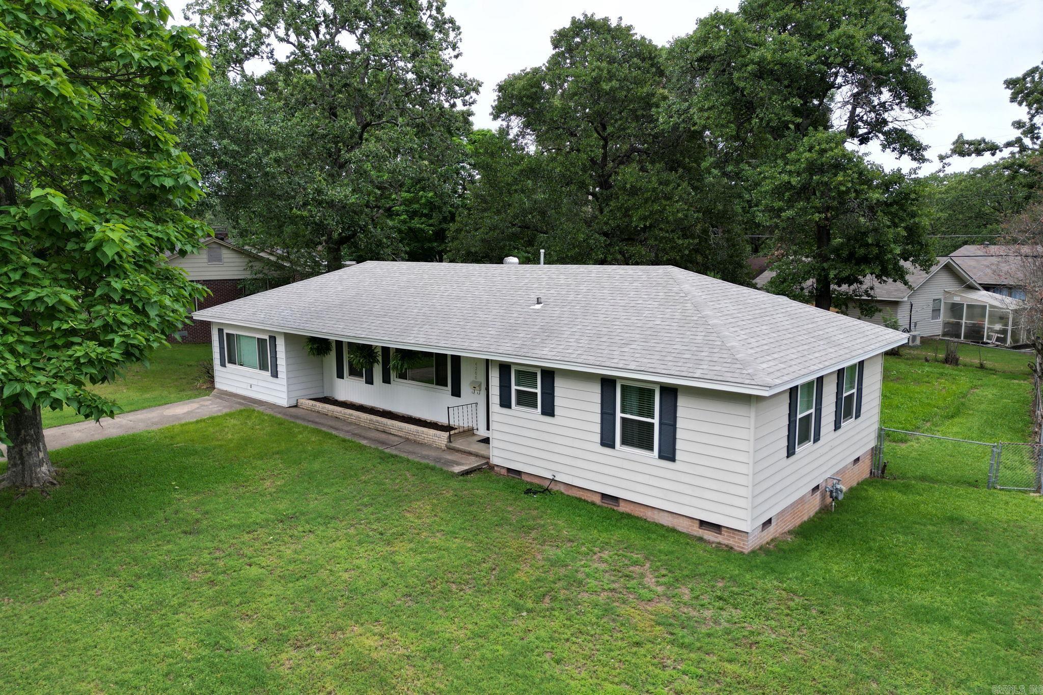 4200 Lakeview Road