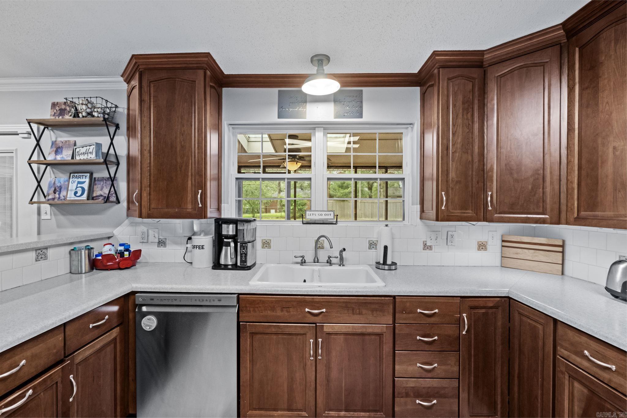 1628 Northline Drive