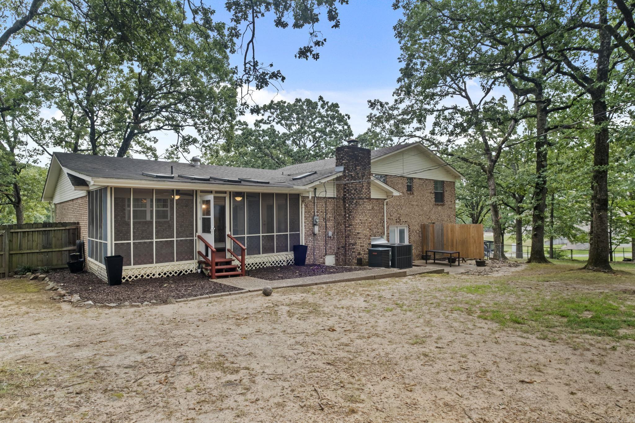 1628 Northline Drive