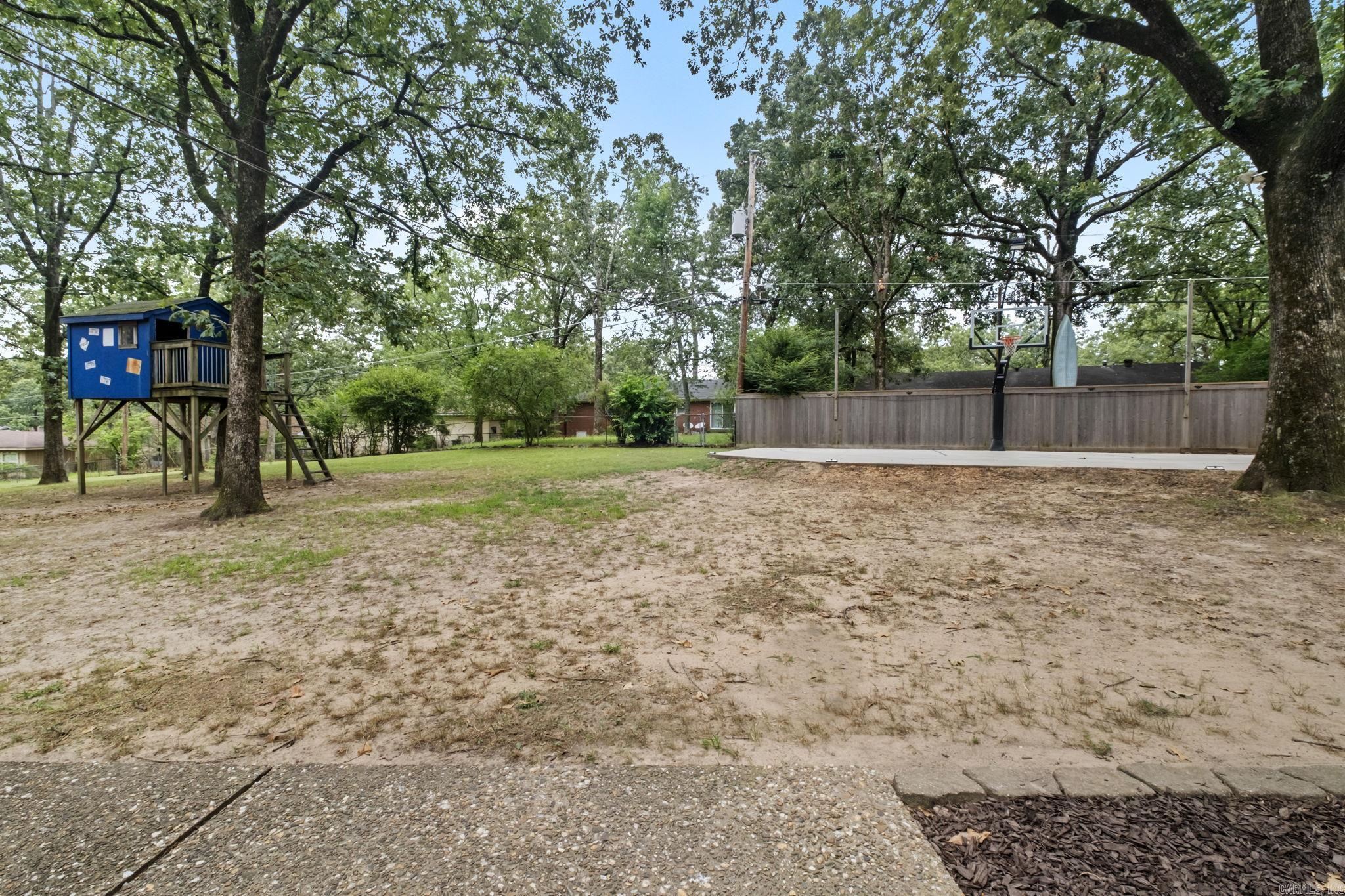 1628 Northline Drive