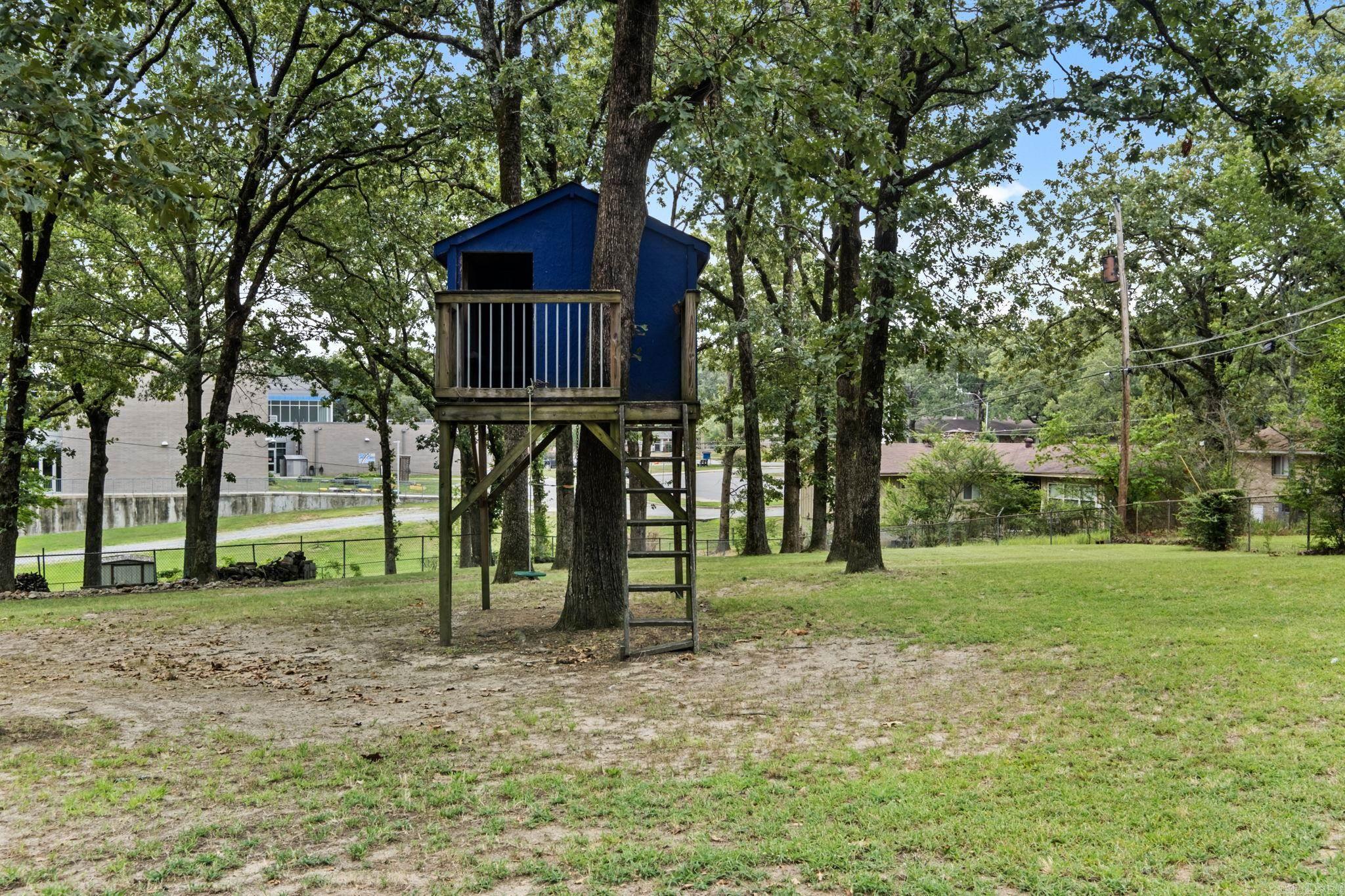 1628 Northline Drive