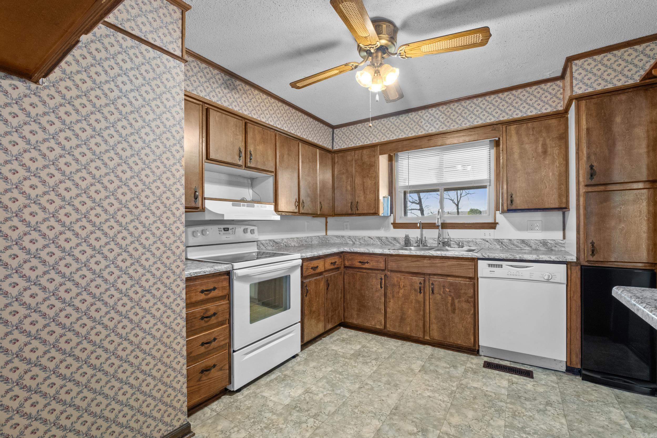 6104 Greenbank Road