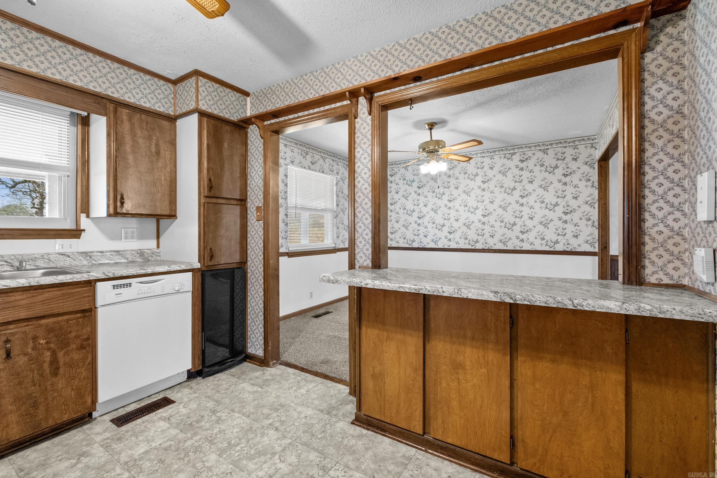 6104 Greenbank Road